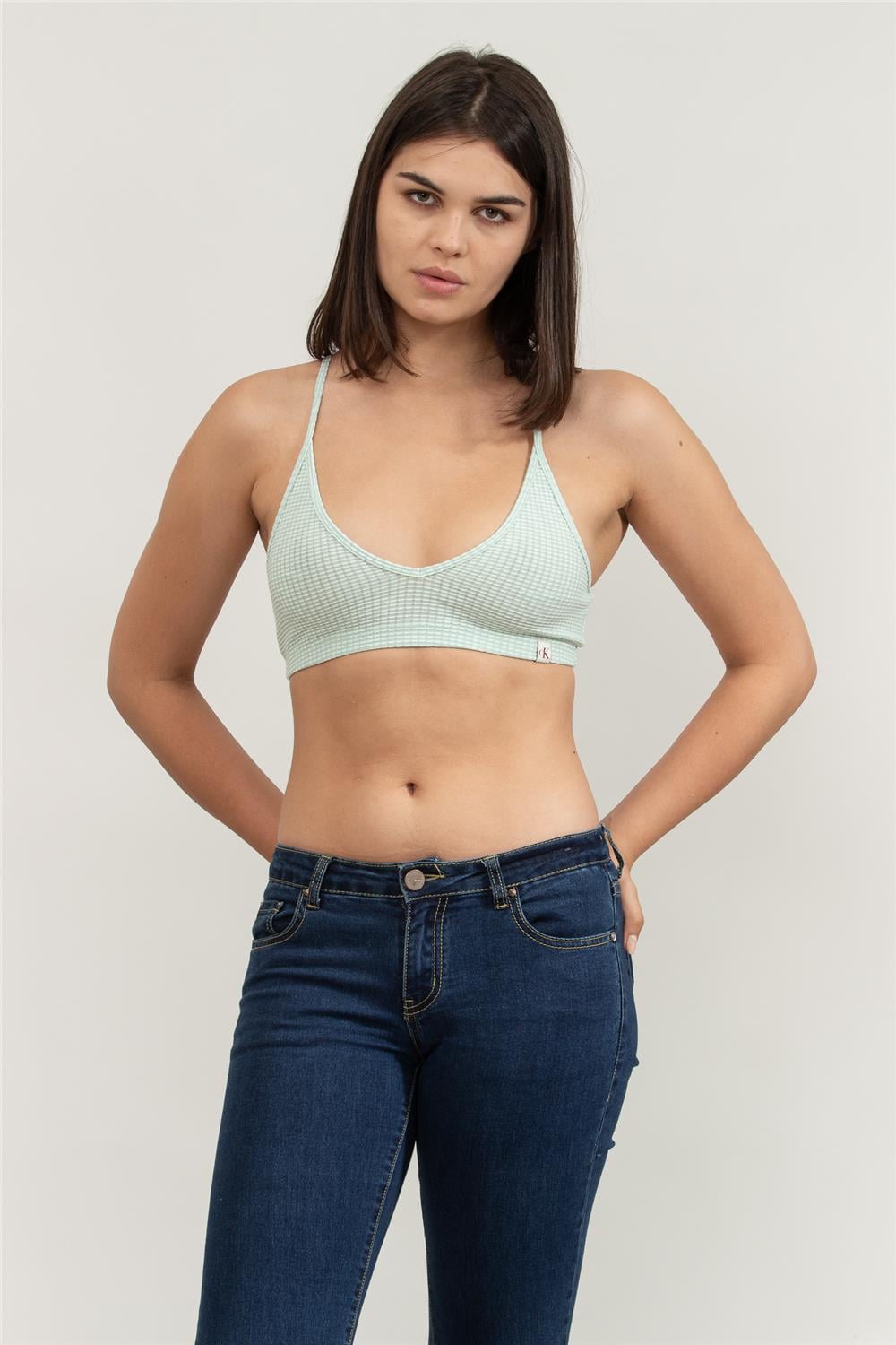 Calvin Klein Kadın Sporcu Sütyen