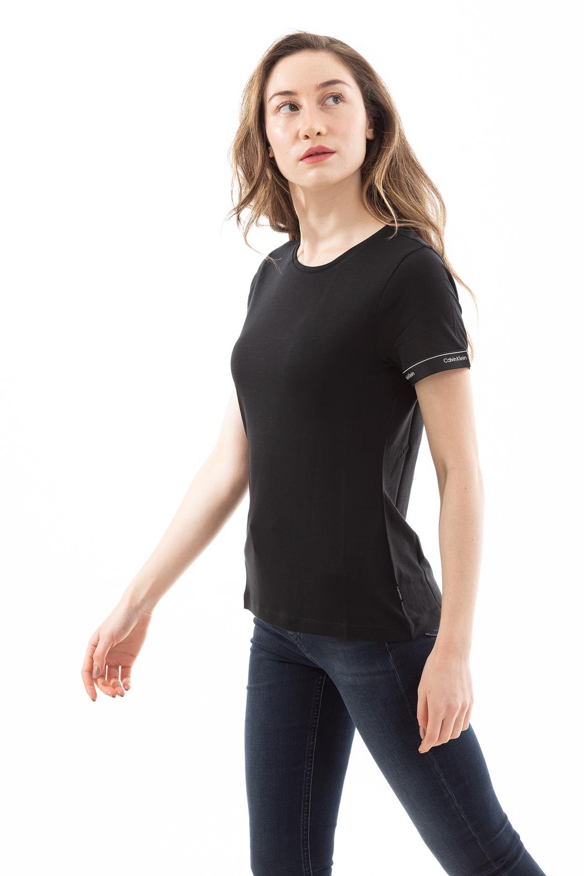 Calvin Klein Kadın T-Shirt