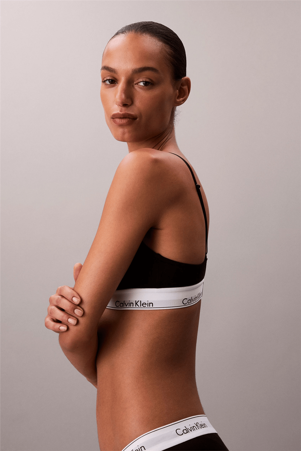 Calvin Klein Lightly Lined Triangle Kadın Sütyen Siyah