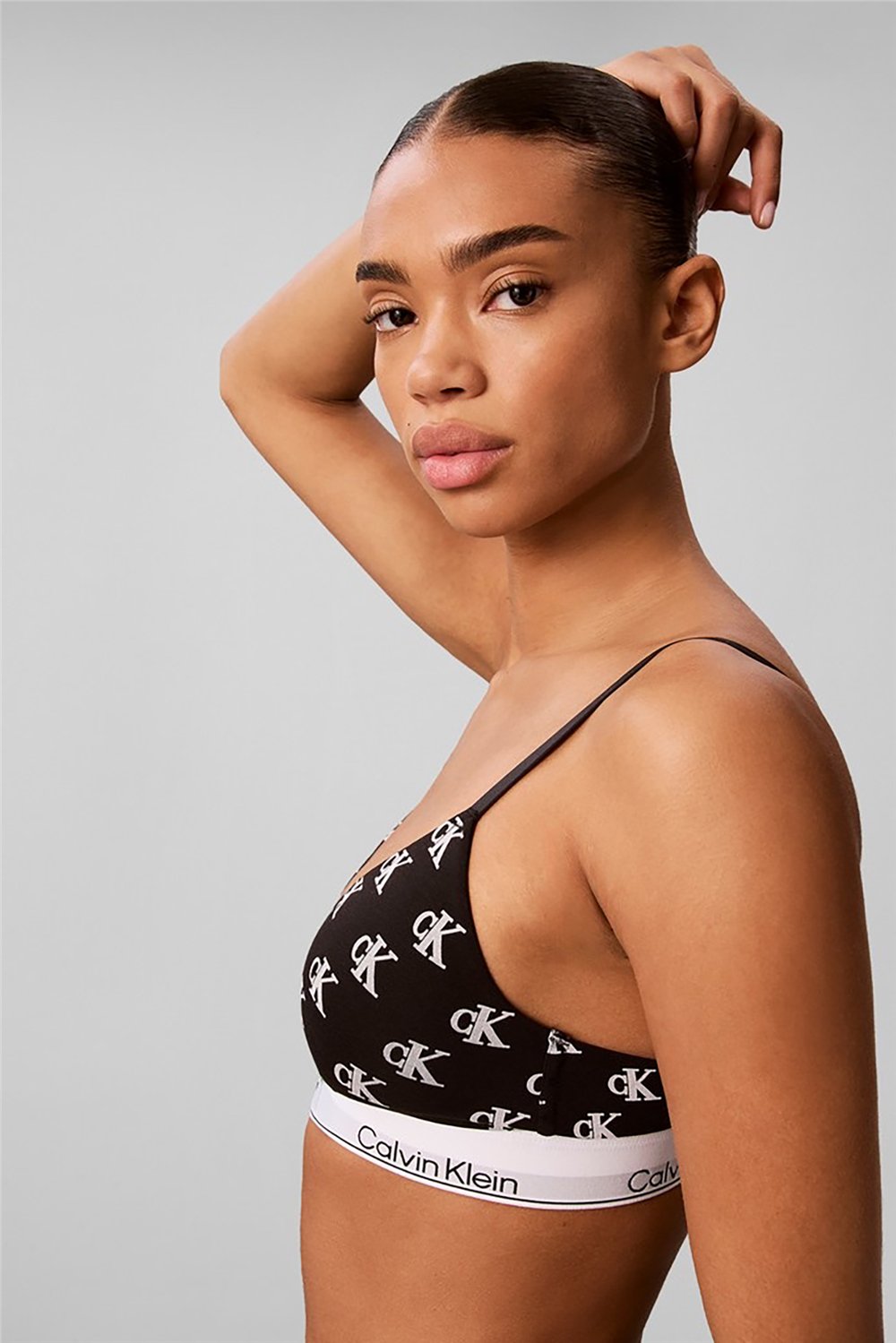 Calvin Klein Lightly Lined Triangle Kadın Sütyen