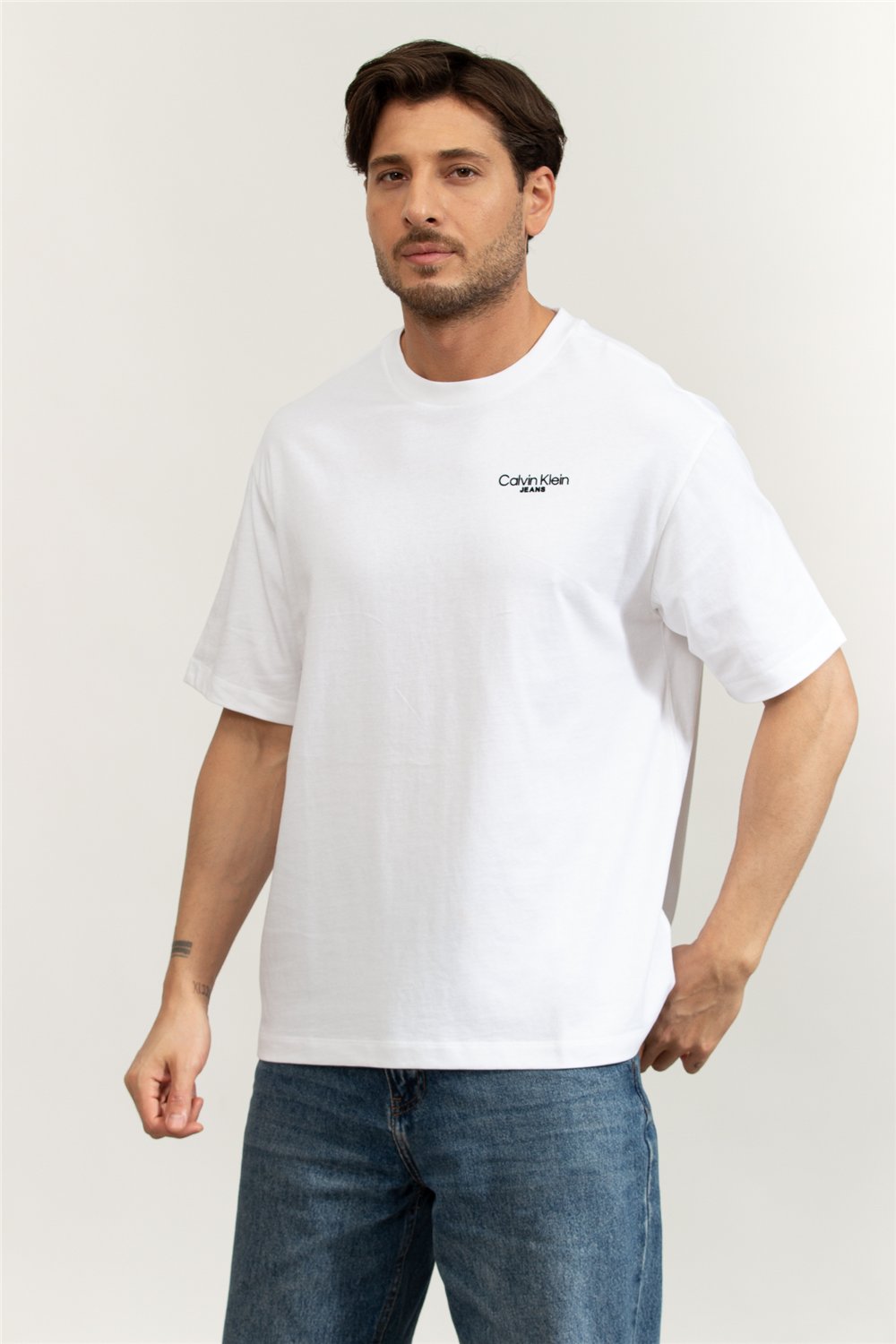 Calvin Klein Logo Back Print T-Shirt Erkek Bisiklet Yaka T-Shirt