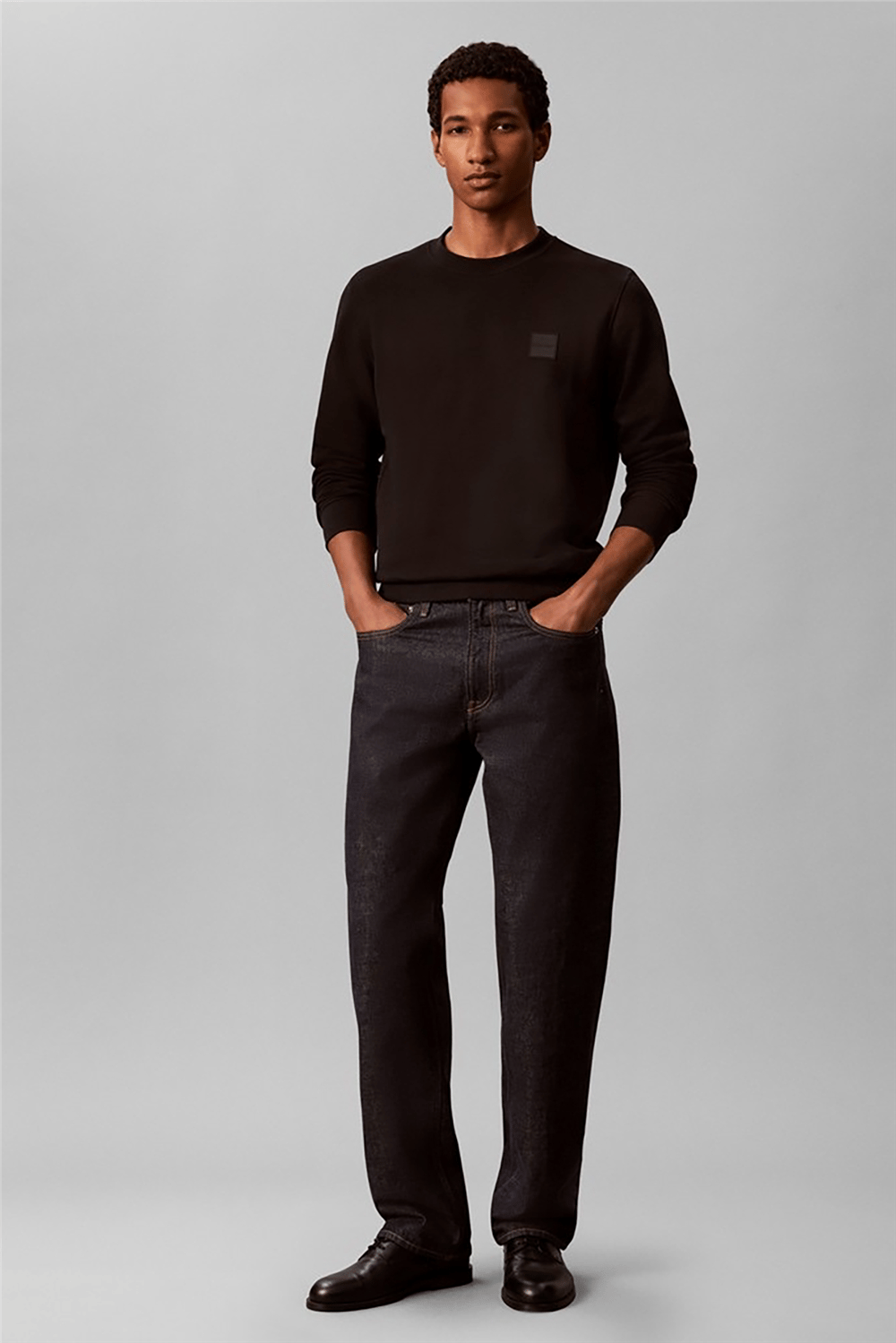 Calvin Klein Ls 350 Terry Spw Rubber Badge Cr Erkek Bisiklet Yaka Sweatshirt Siyah