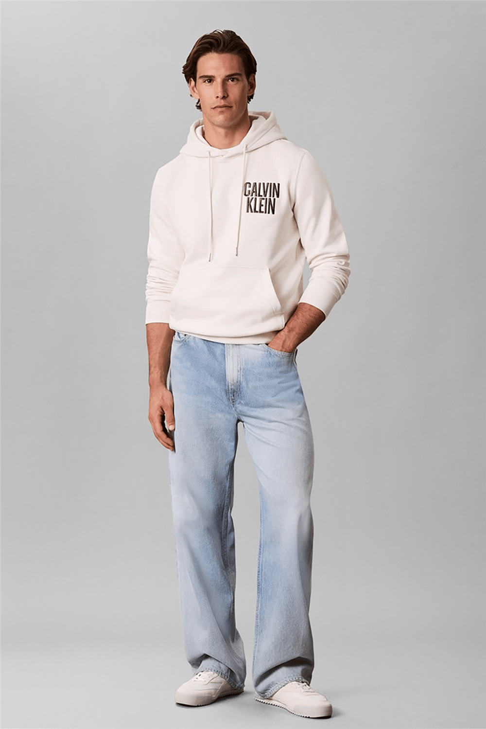Calvin Klein Ls 350Fleece Eu Bold Clvn Kln Ho Erkek Bisiklet Yaka Sweatshirt Beyaz