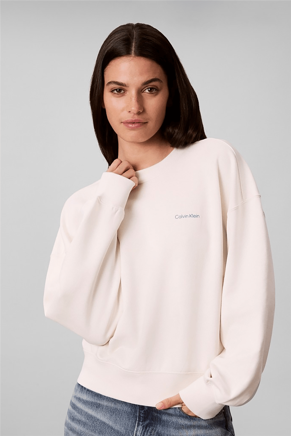 Calvin Klein Ls Feminine Logo French Terry Cr Kadın Bisiklet Yaka Sweatshirt Beyaz