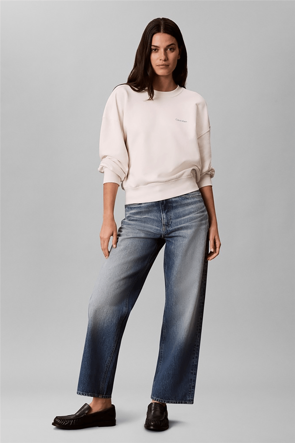Calvin Klein Ls Feminine Logo French Terry Cr Kadın Bisiklet Yaka Sweatshirt Beyaz