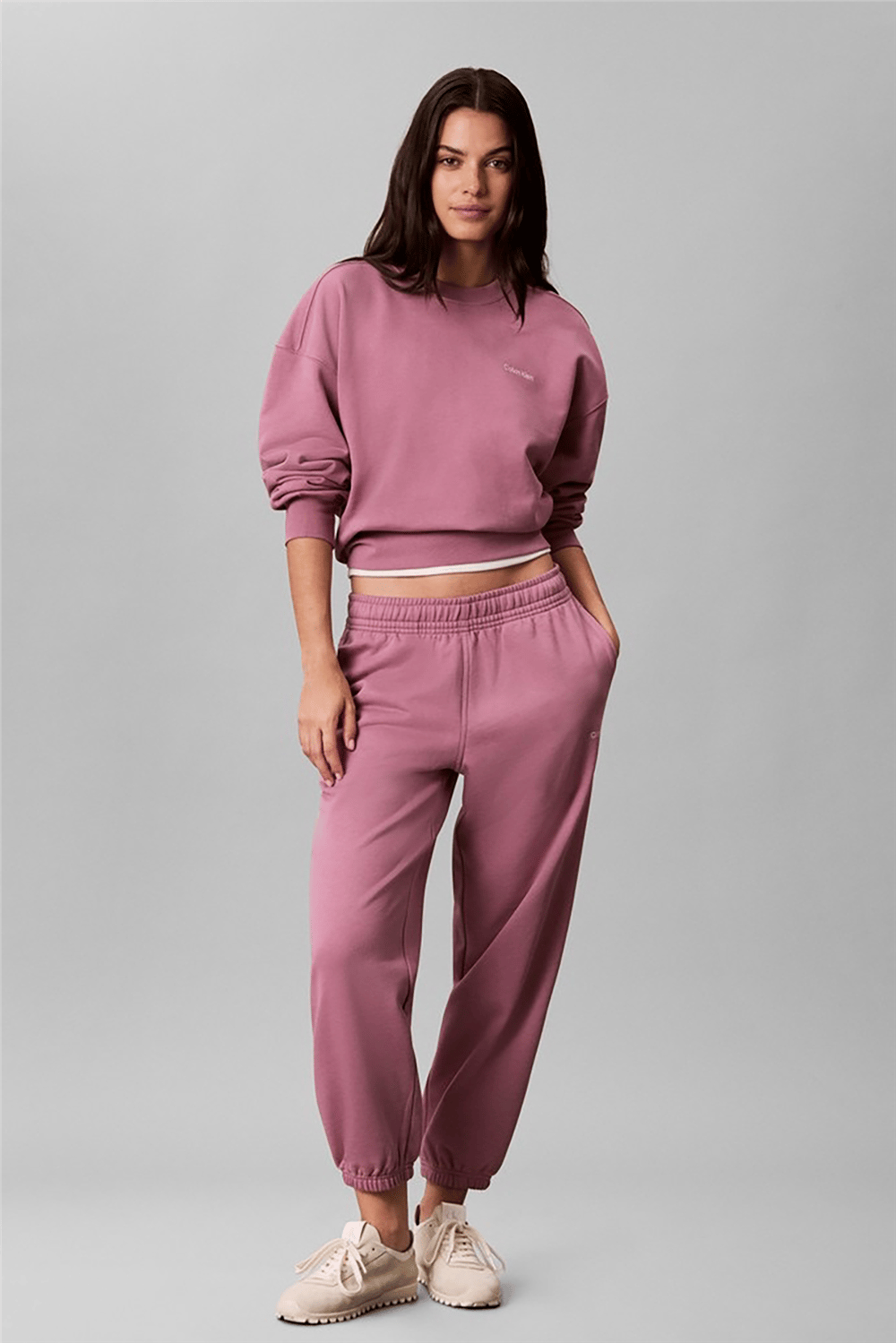 Calvin Klein Ls Feminine Logo French Terry Cr Kadın Bisiklet Yaka Sweatshirt