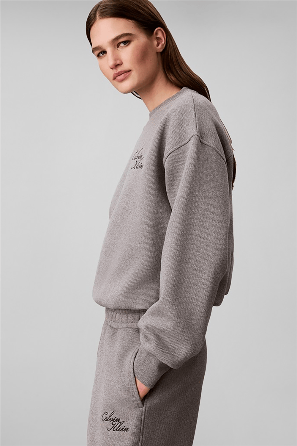 Calvin Klein Ls Textured Fleece Crewneck Kadın Bisiklet Yaka Sweatshirt Gri