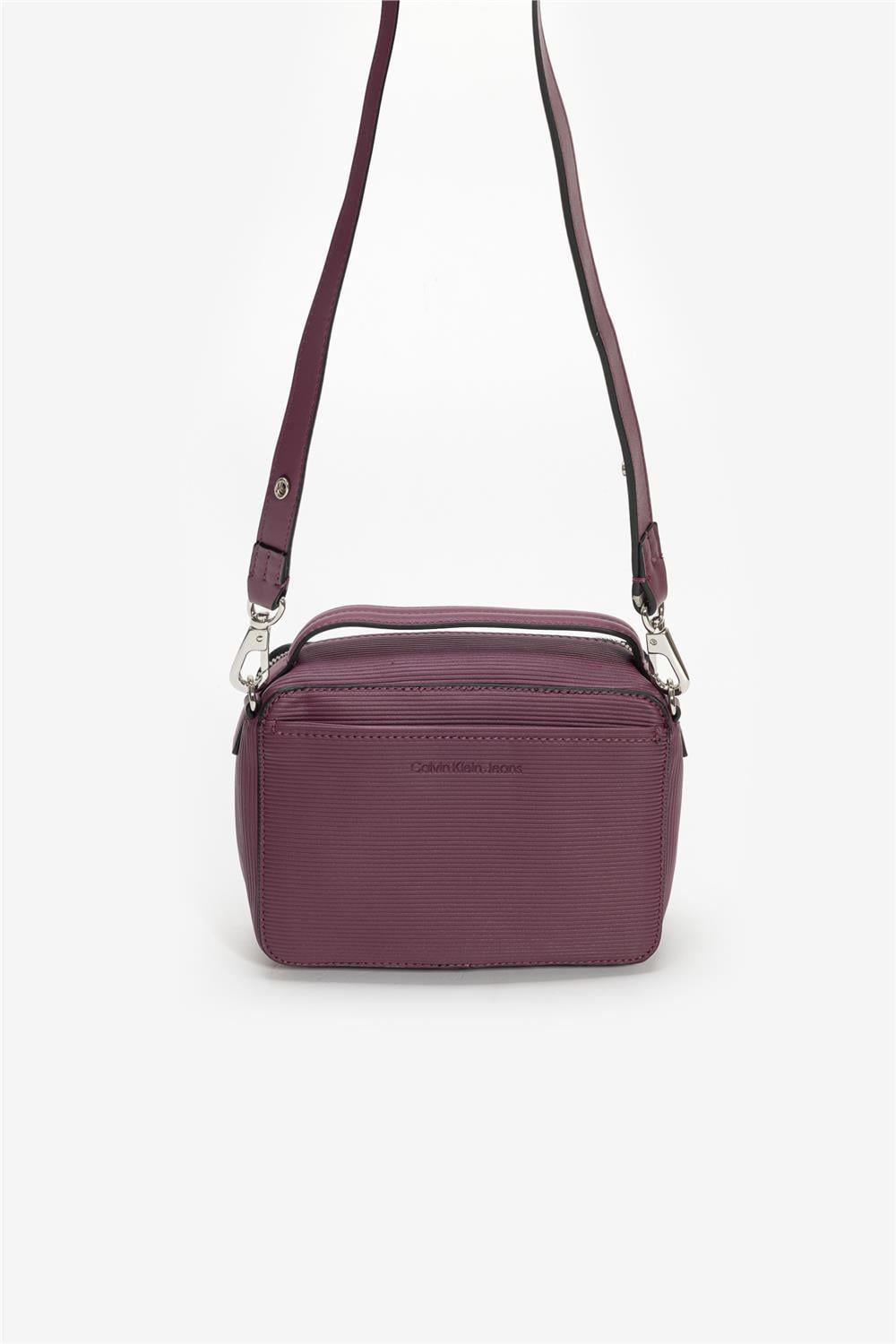 Calvin Klein Minimal Monogram Kadın Mini Omuz Çantası