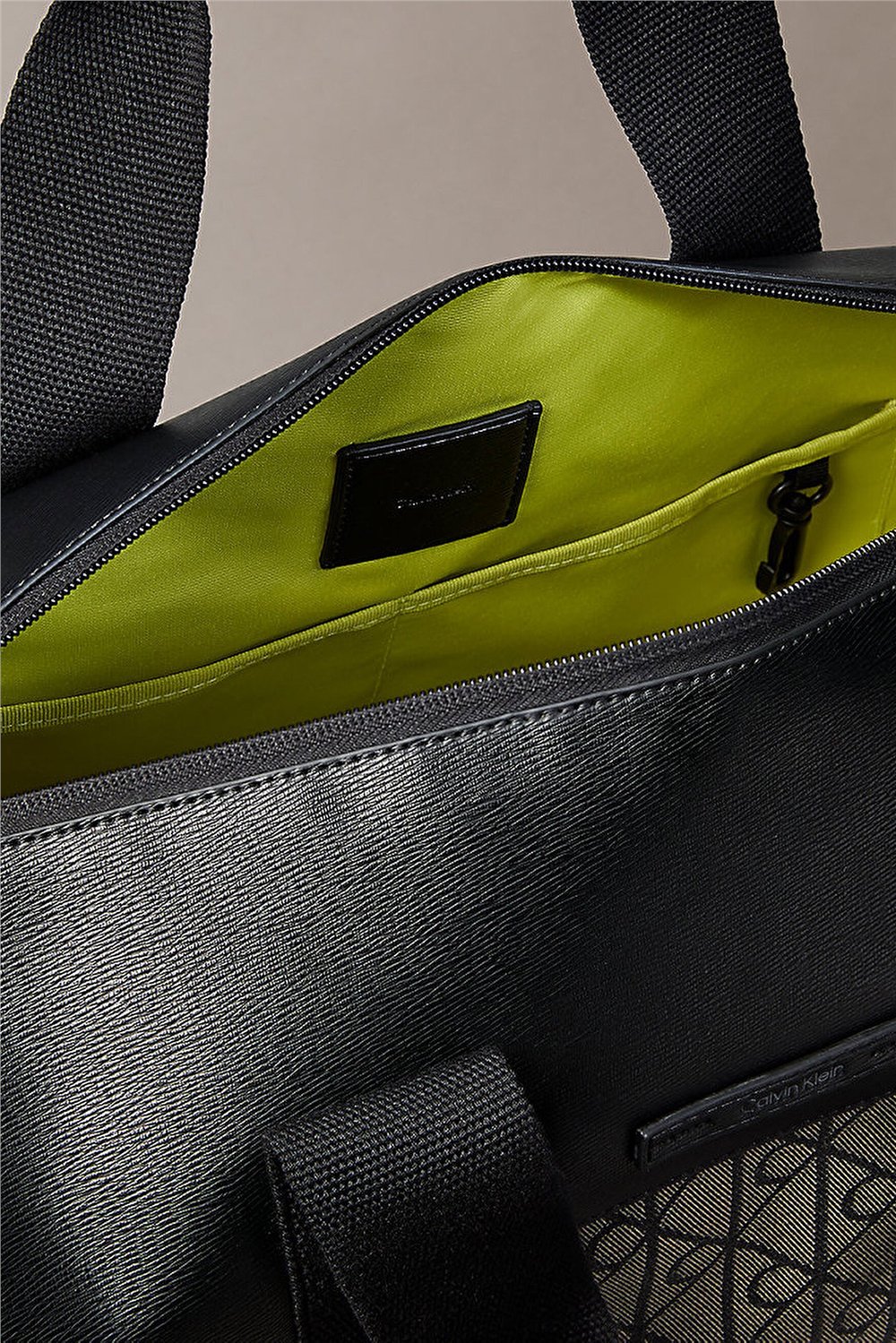 Calvin Klein Mixed Emblem Aop Duffle Erkek Spor Çantası Yeşil
