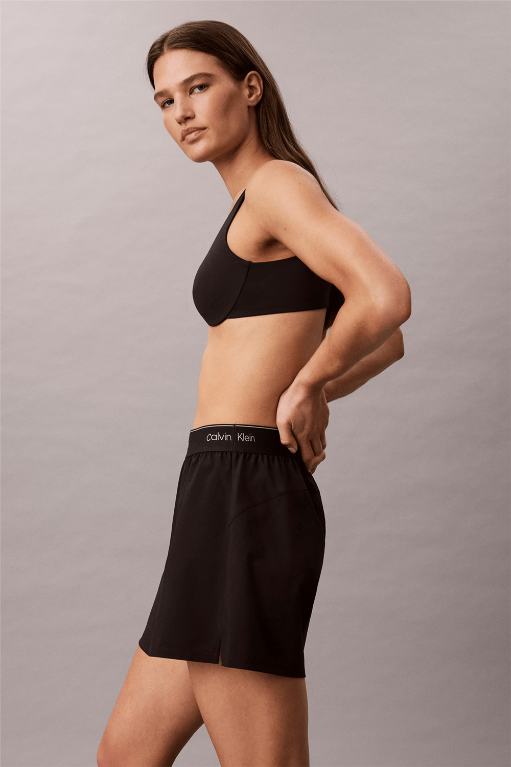 Calvin Klein Modern Sport Woven Short Kadın Şort Siyah