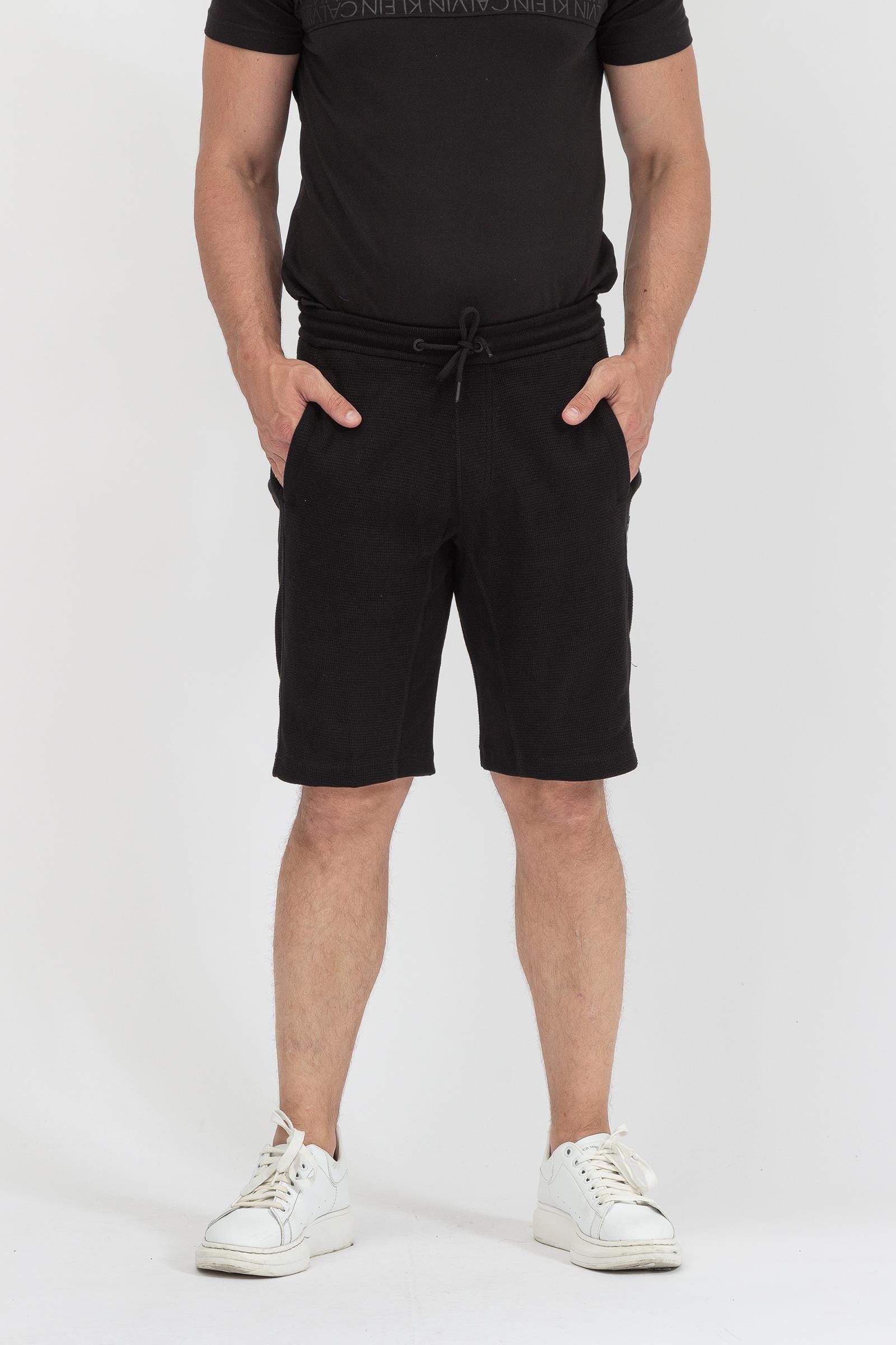 Calvin Klein Monogram Badge Waffle Hwk Short Erkek Bermuda Şort