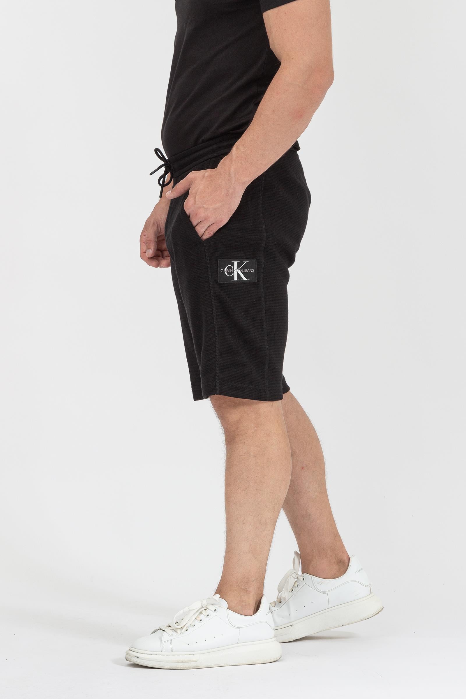 Calvin Klein Monogram Badge Waffle Hwk Short Erkek Bermuda Şort