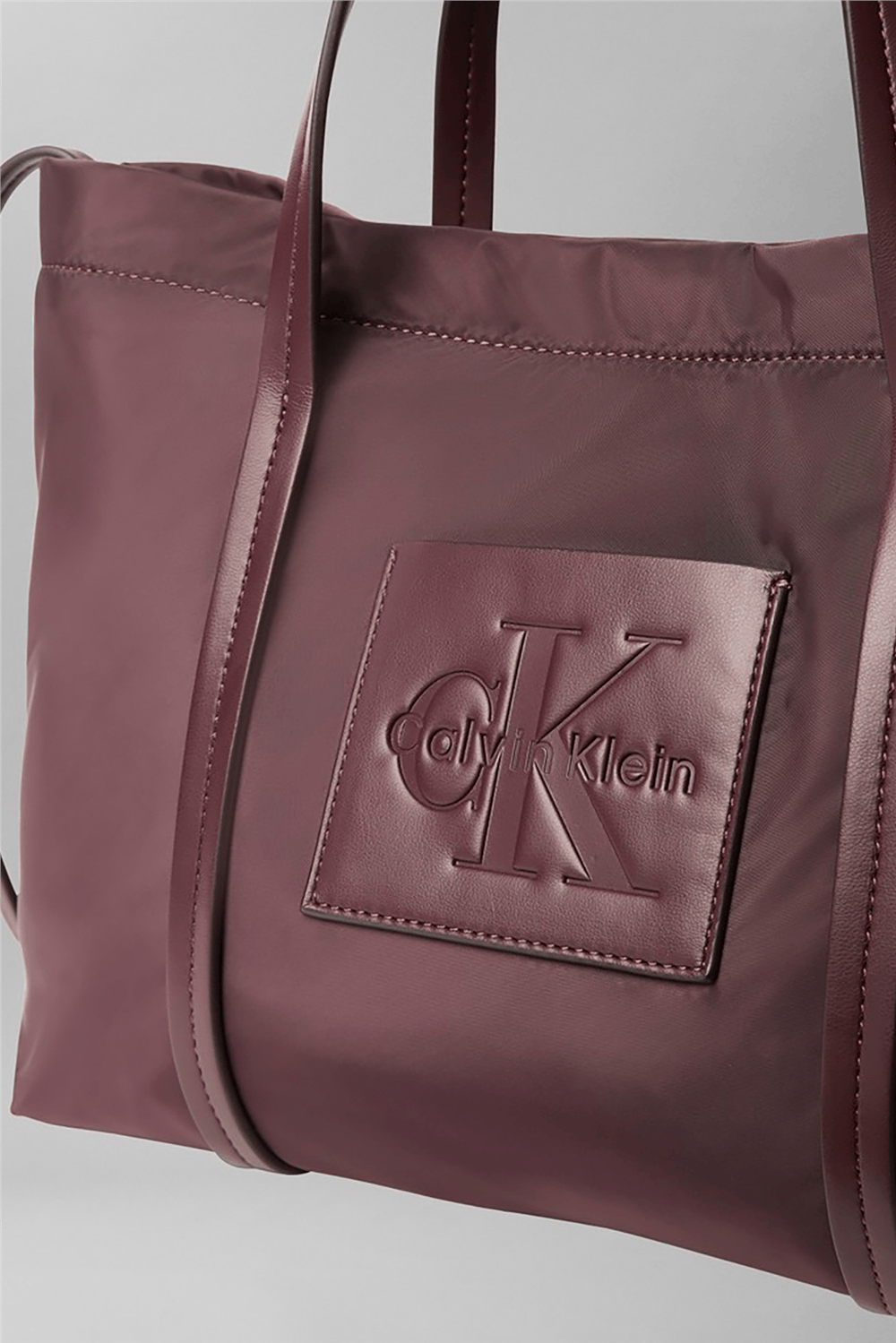 Calvin Klein Nylon Small Tote Crossbody Kadın Mini Omuz Çantası Siyah