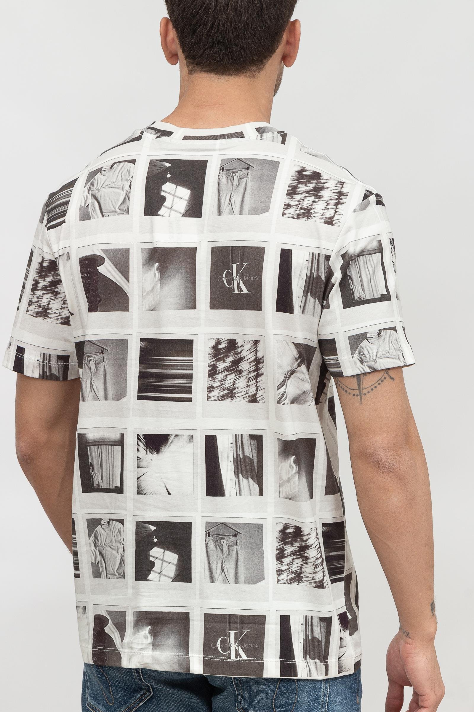 Calvin Klein Polaroid Erkek Bisiklet Yaka T-Shirt