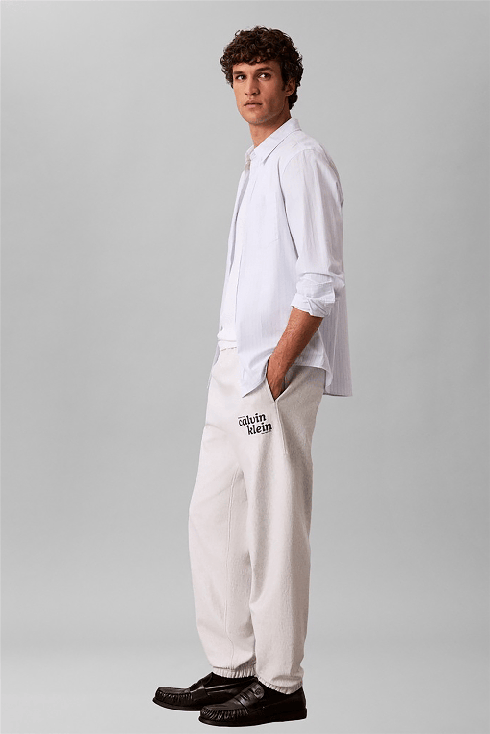 Calvin Klein Premium Terry Graphic Jogger Erkek Eşofman Altı Beyaz