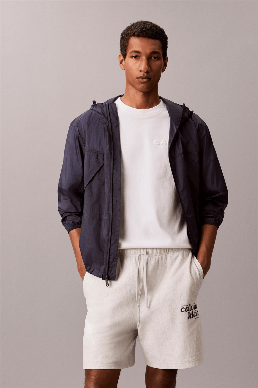 Calvin Klein Premium Terry Graphic Short Erkek Şort Beyaz