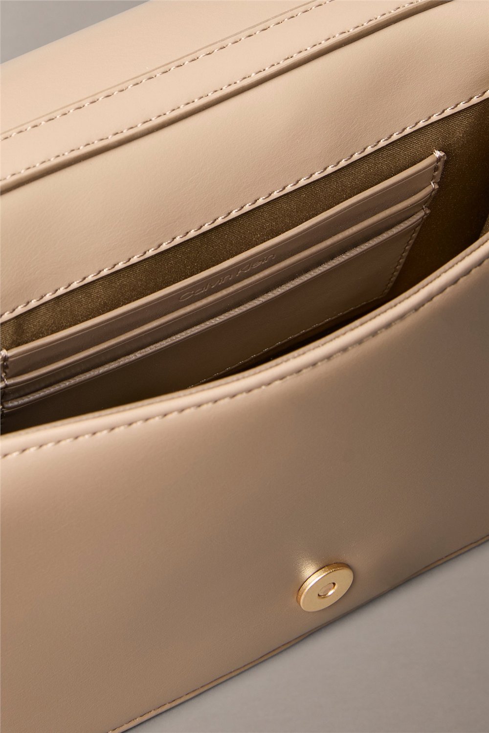 Calvin Klein Quilted Mini Chain Bag Kadın Cüzdan Kahverengi
