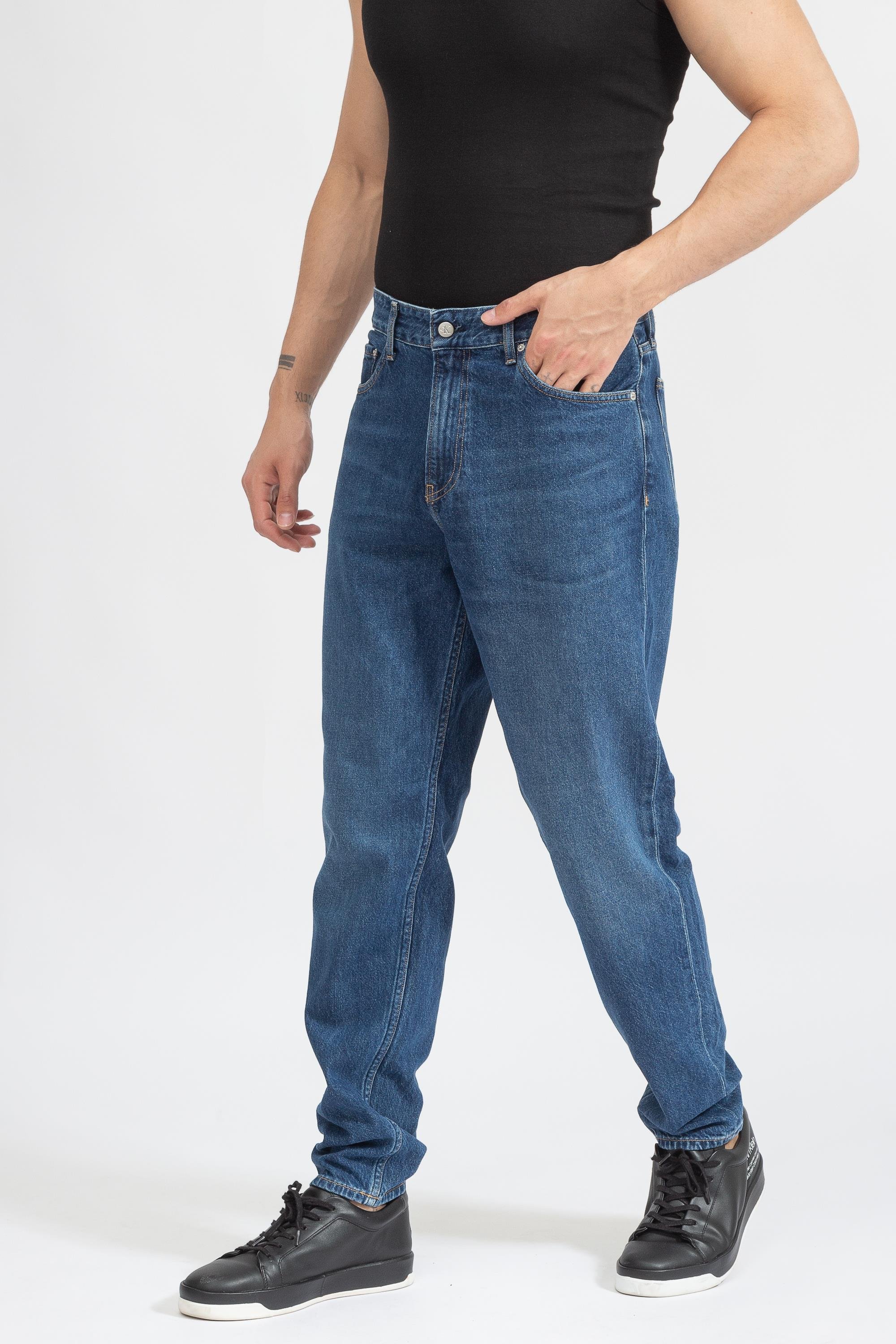 Calvin Klein Regular Taper Erkek Jean Pantolon