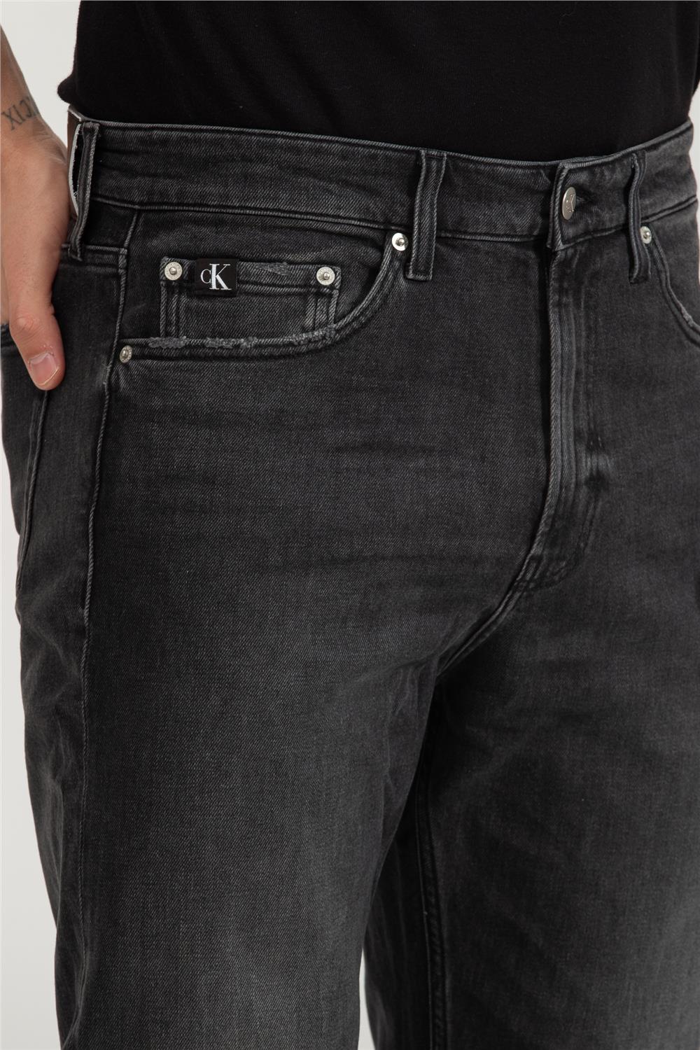 Calvin Klein Regular Taper Erkek Jean Pantolon
