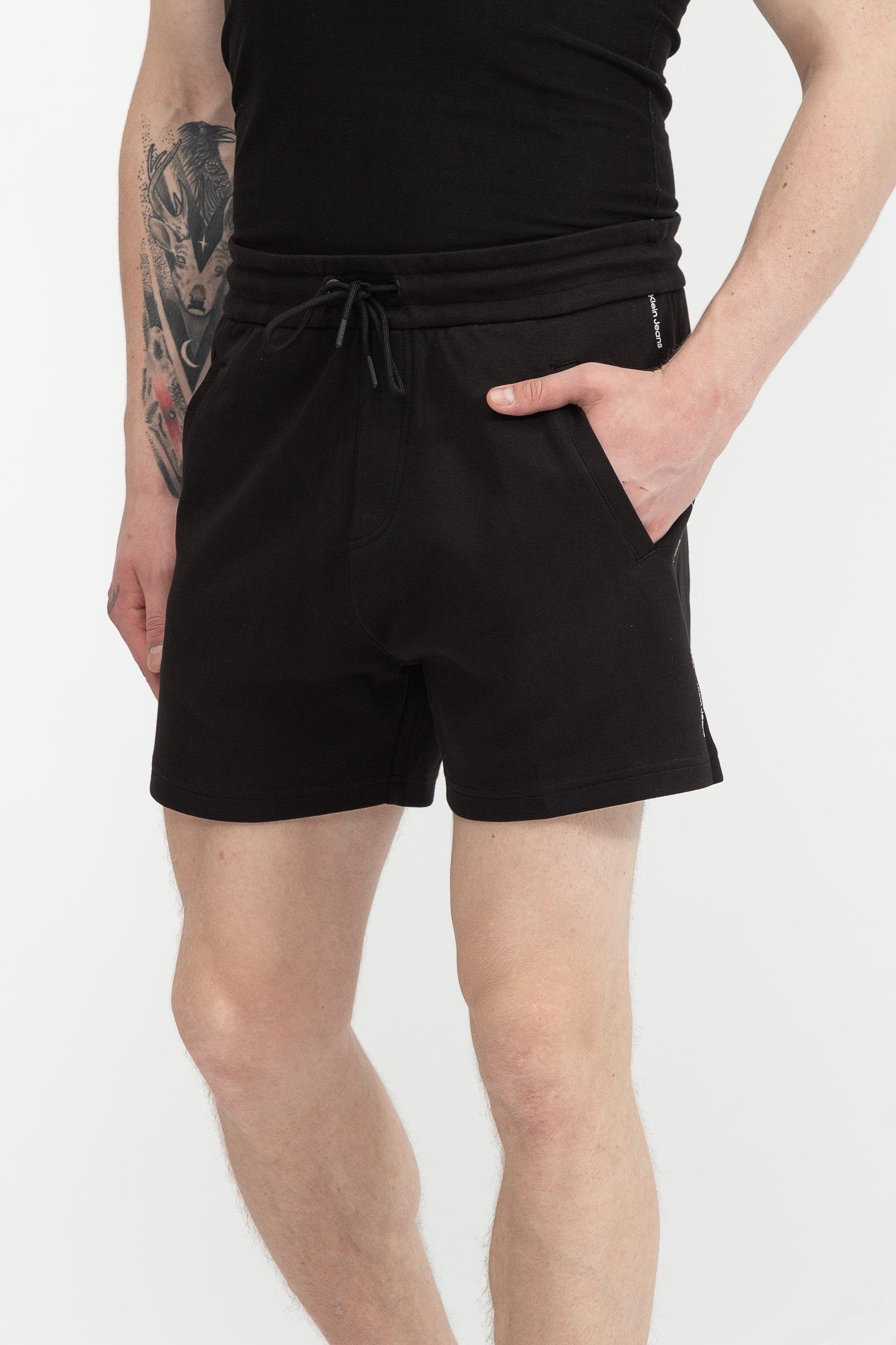 Calvin Klein Repeat Logo Hwk Short Erkek Bermuda Şort