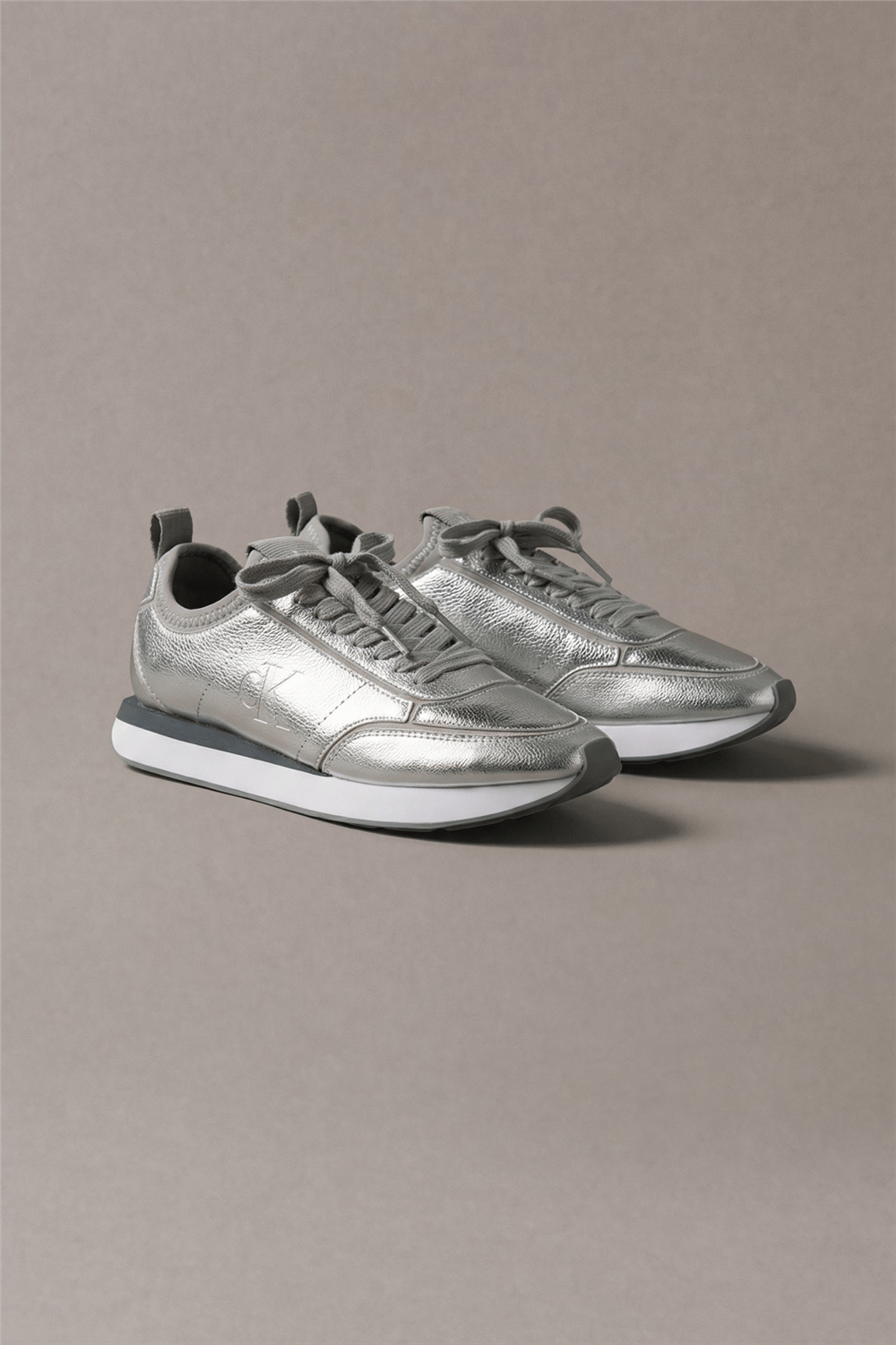 Calvin Klein Retro Runner Metallic Kadın Sneaker Gri