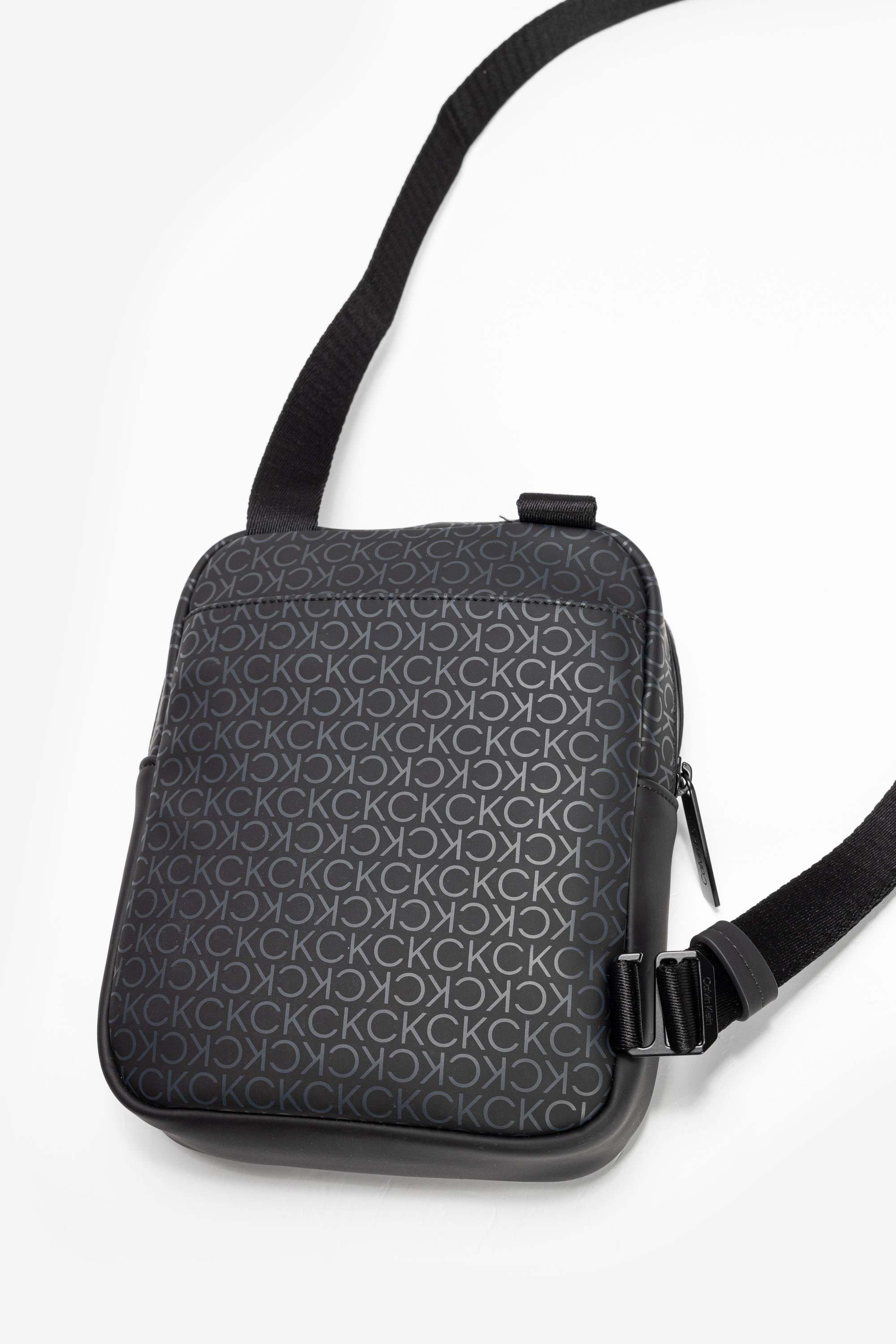 Calvin Klein Rubberized Conv Erkek Reporter Çanta
