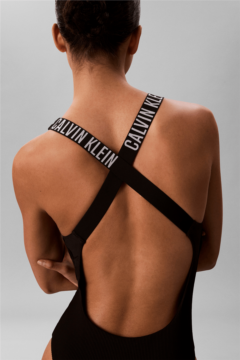Calvin Klein Scoop Back Kadın Mayo