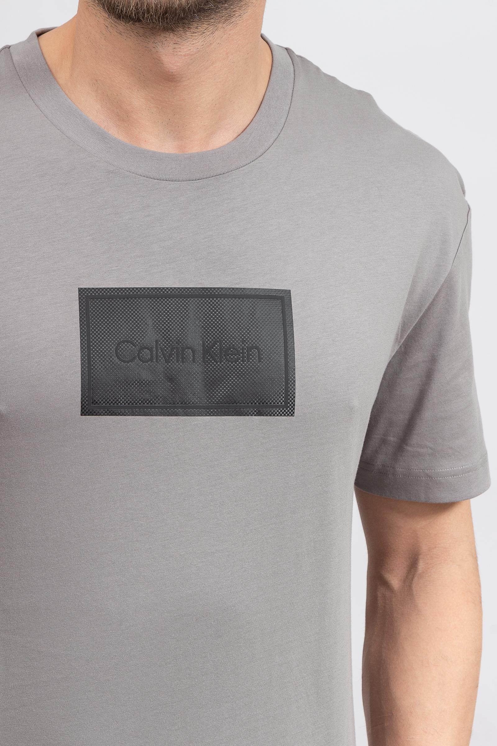 Calvin Klein Seasonal Logo Erkek Bisiklet Yaka T-Shirt