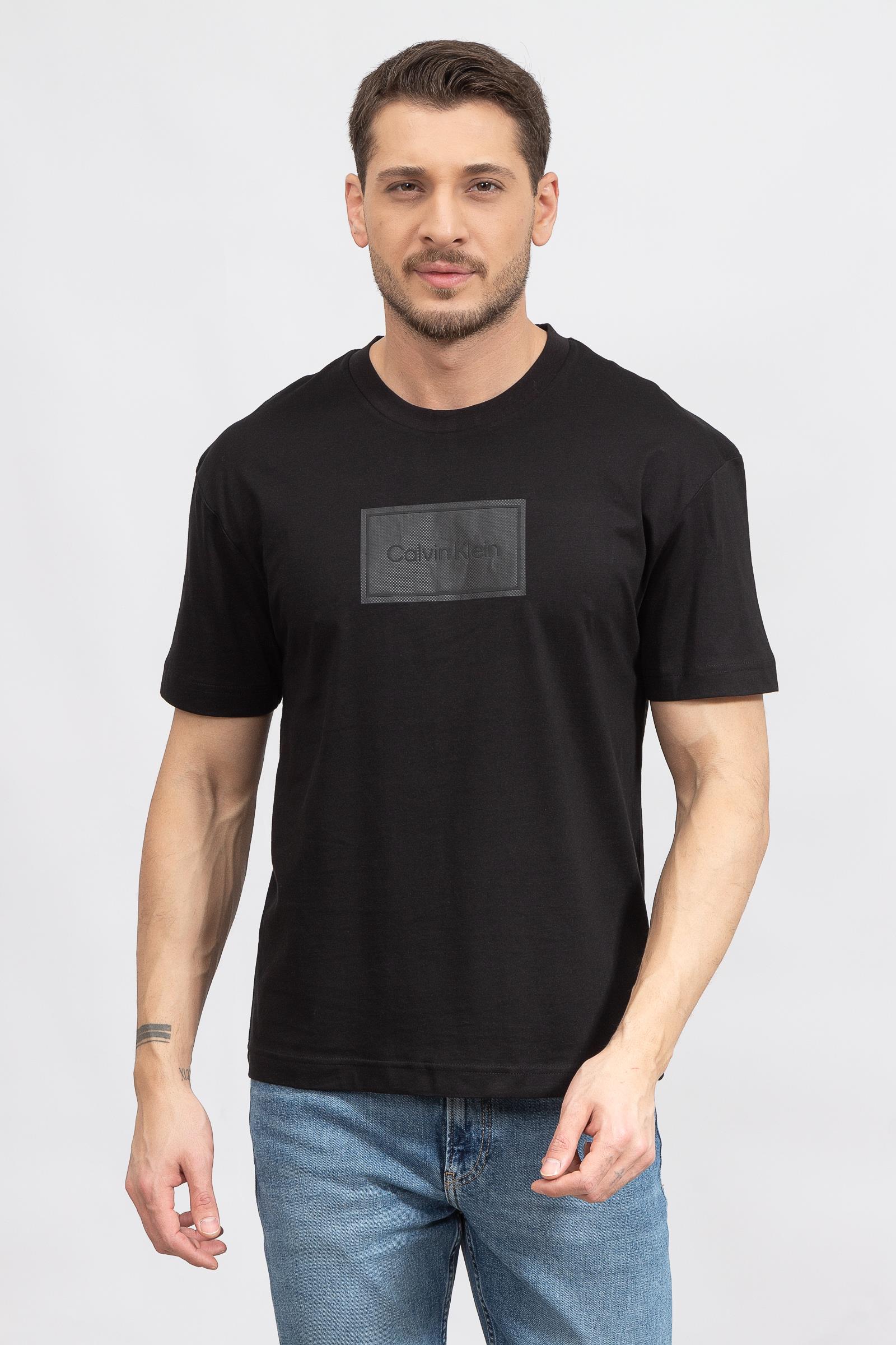Calvin Klein Seasonal Logo Erkek Bisiklet Yaka T-Shirt