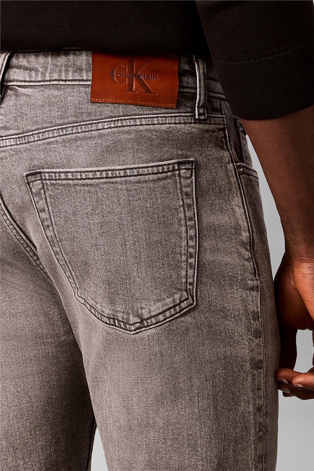 Calvin Klein Slim Taper Basalt Jean Erkek Jean Pantolon