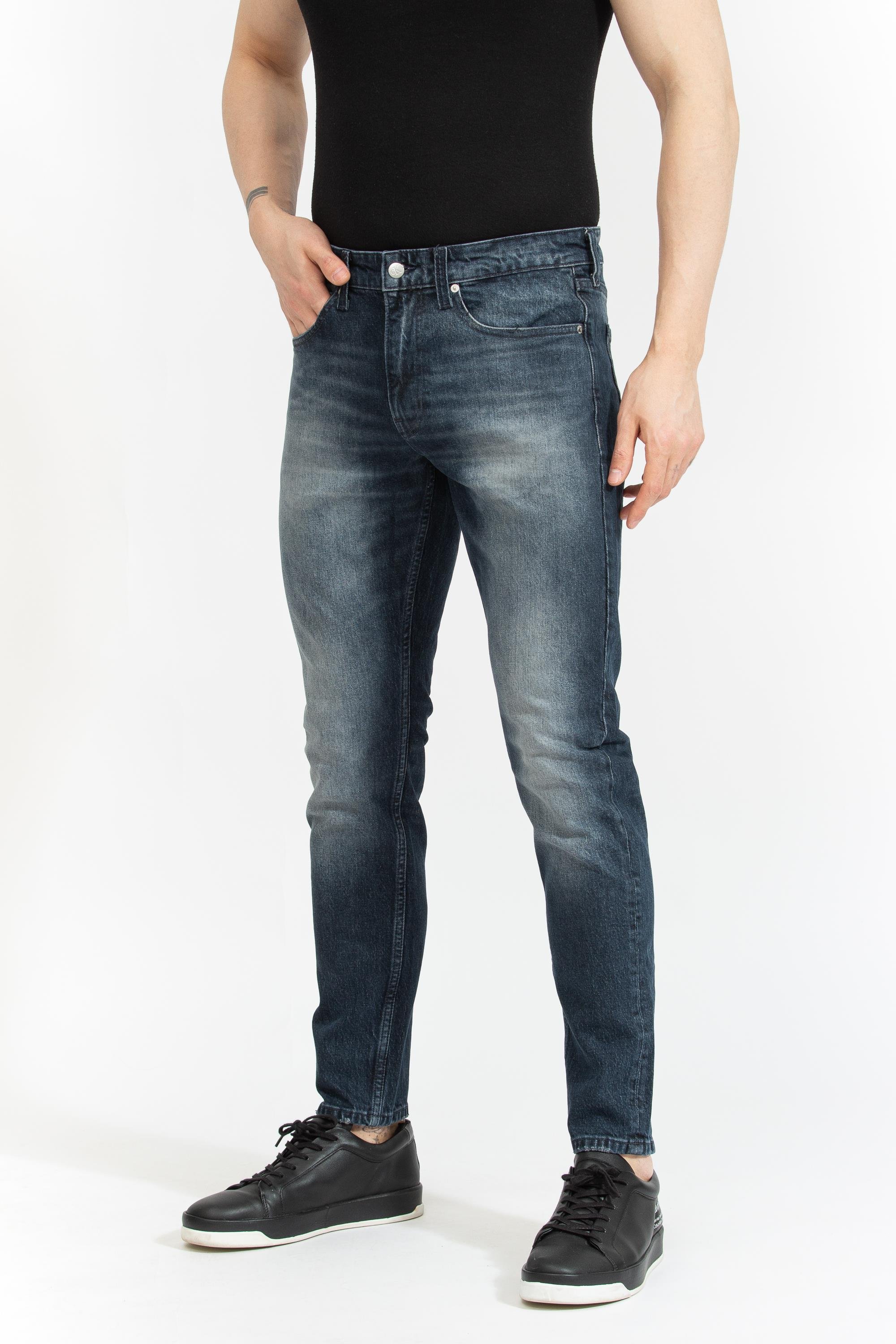 Calvin Klein Slim Taper Erkek Jean Pantolon