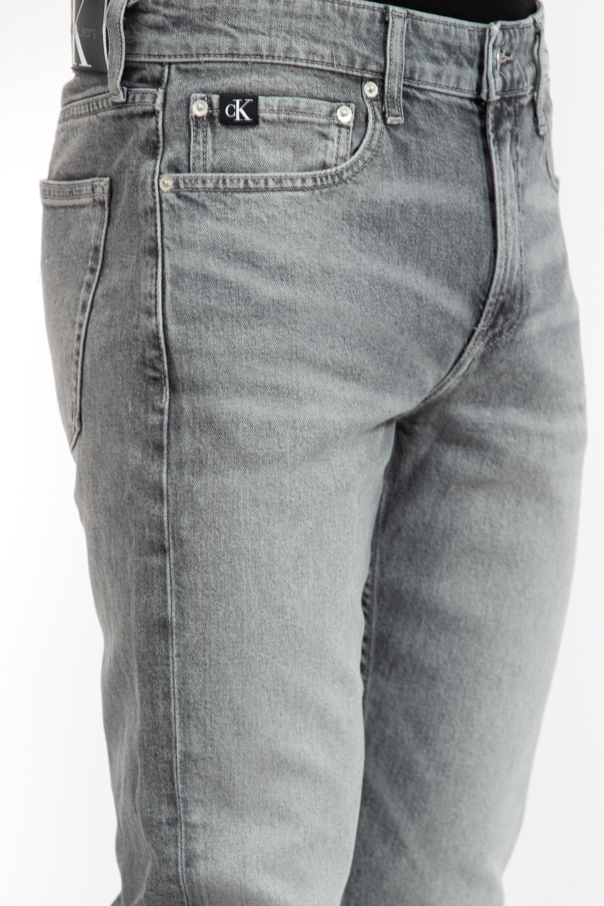 Calvin Klein Slim Taper Erkek Jean Pantolon