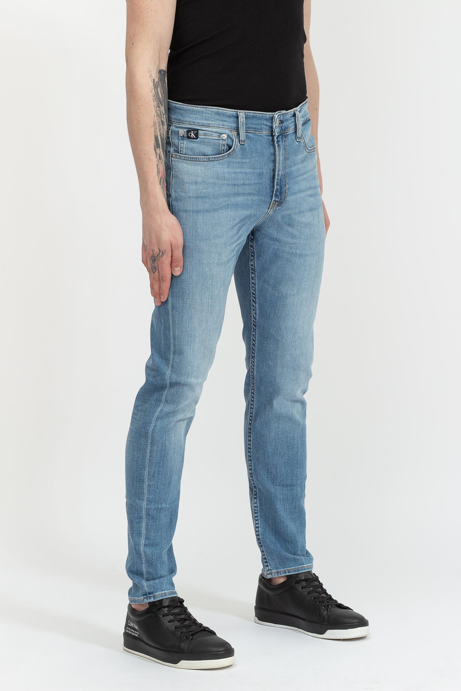 Calvin Klein Slim Taper Erkek Jean Pantolon