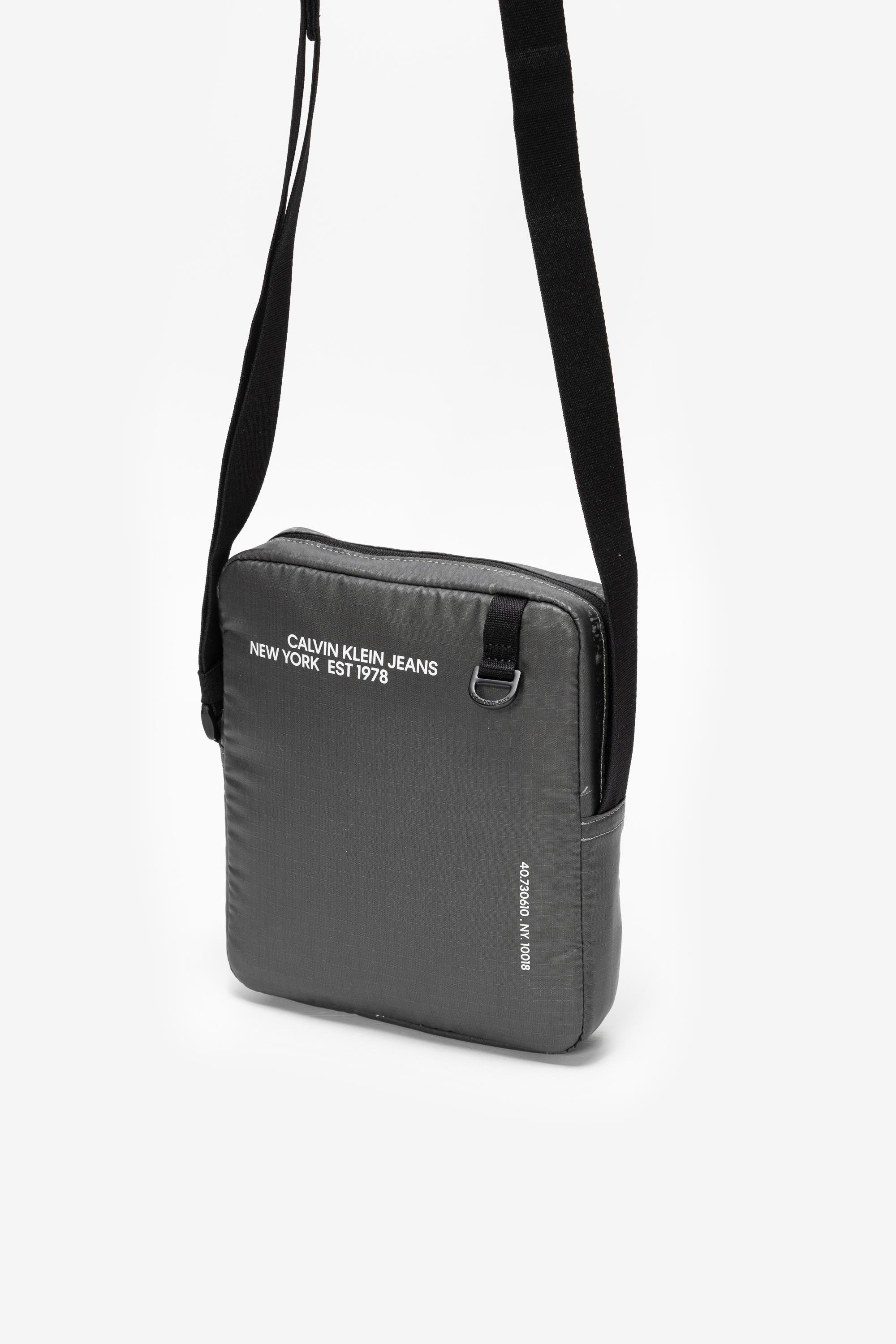 Calvin Klein Sport Essentials Erkek Reporter Çanta