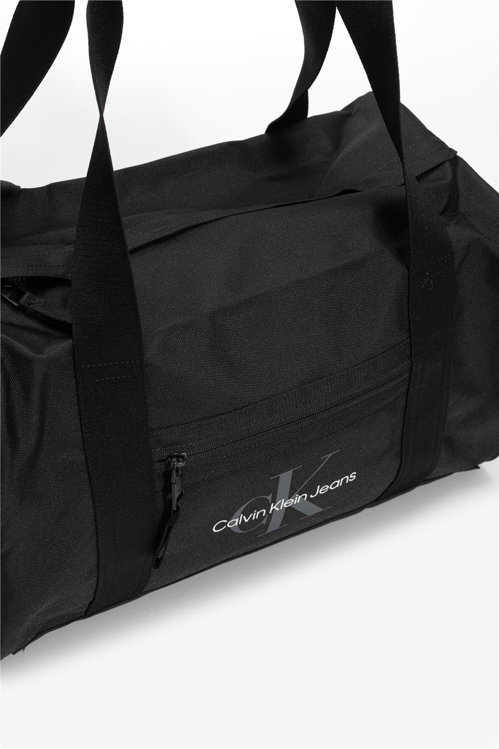 Calvin Klein Sport Essentials Erkek Spor Çantası