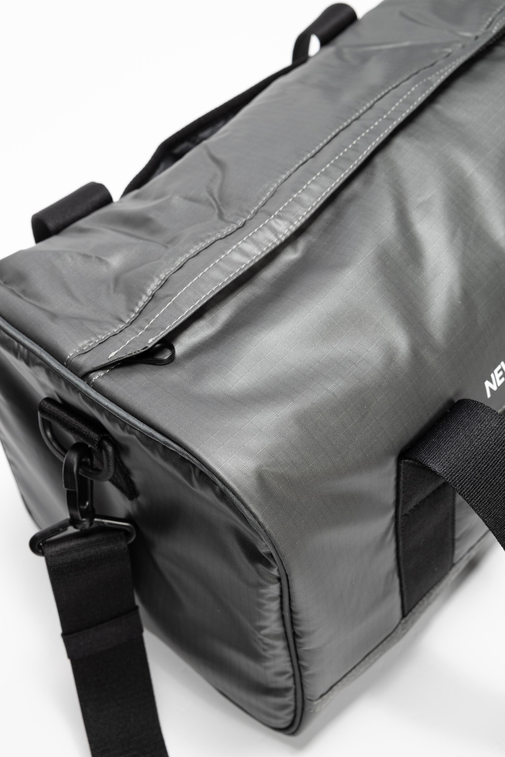 Calvin Klein Sport Essentials Erkek Spor Çantası