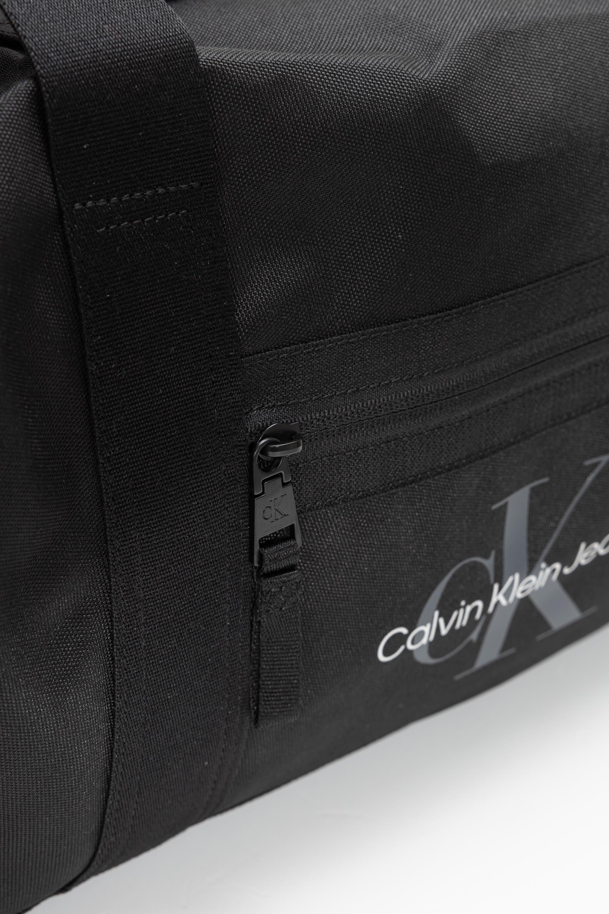 Calvin Klein Sport Essentials Erkek Spor Çantası