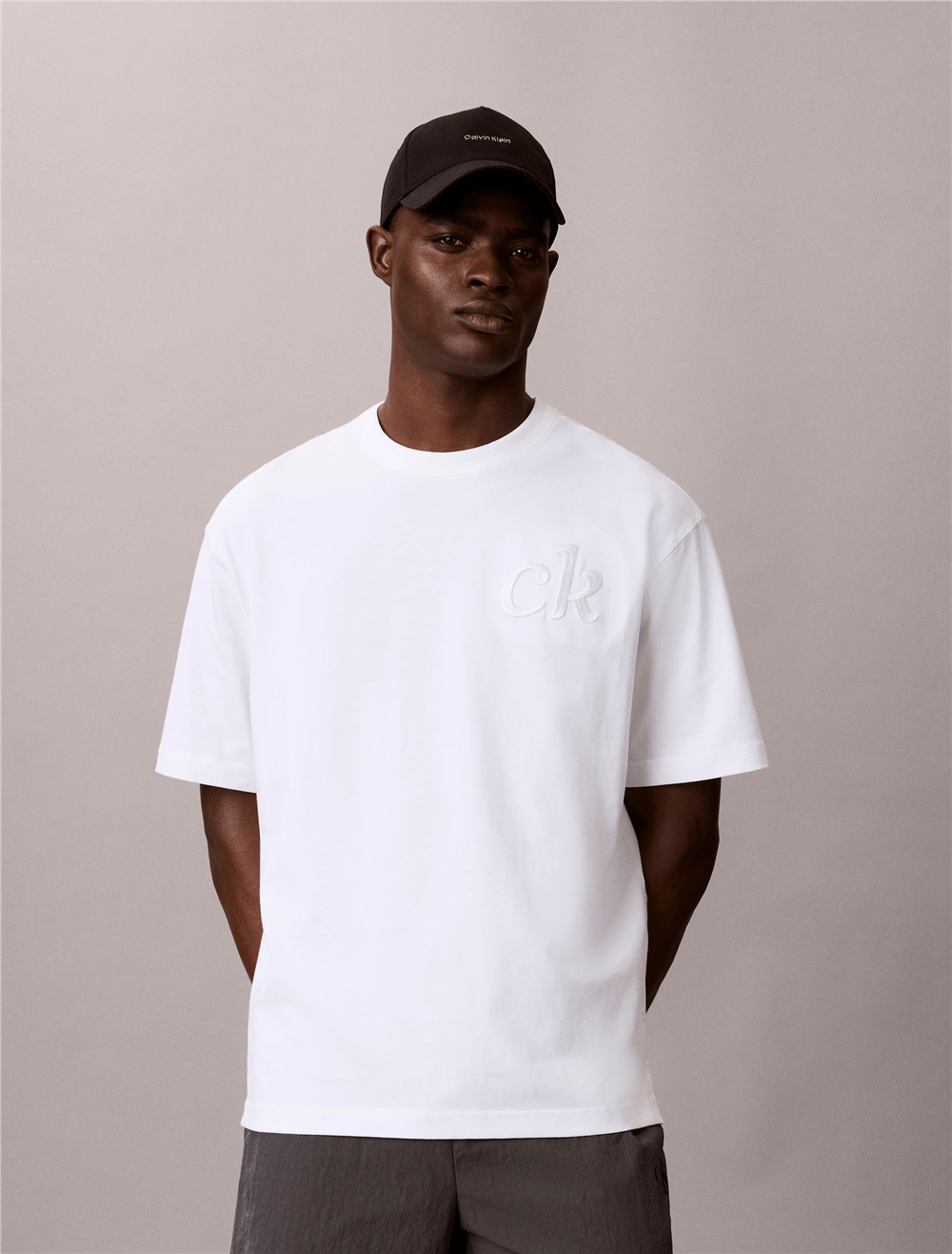 Calvin Klein Ss 16S Aug Calvin Kln Trvl Graph Erkek Bisiklet Yaka T-Shirt Beyaz