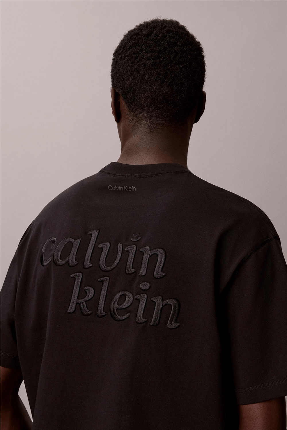 Calvin Klein Ss 16S Aug Calvin Kln Trvl Graph Erkek Bisiklet Yaka T-Shirt Siyah