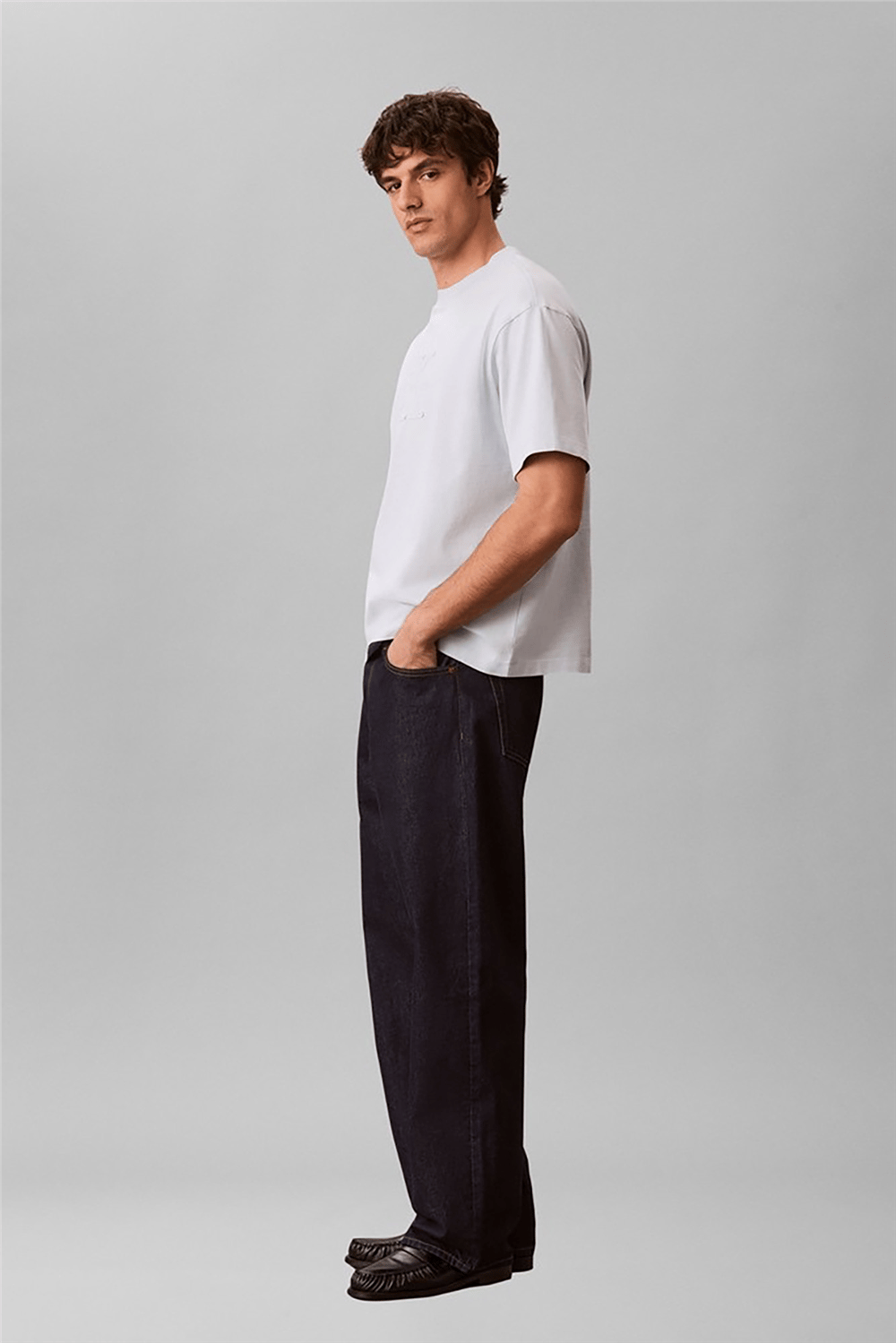 Calvin Klein Ss 16S Linen Applique Monologo T Erkek Bisiklet Yaka T-Shirt Mavi