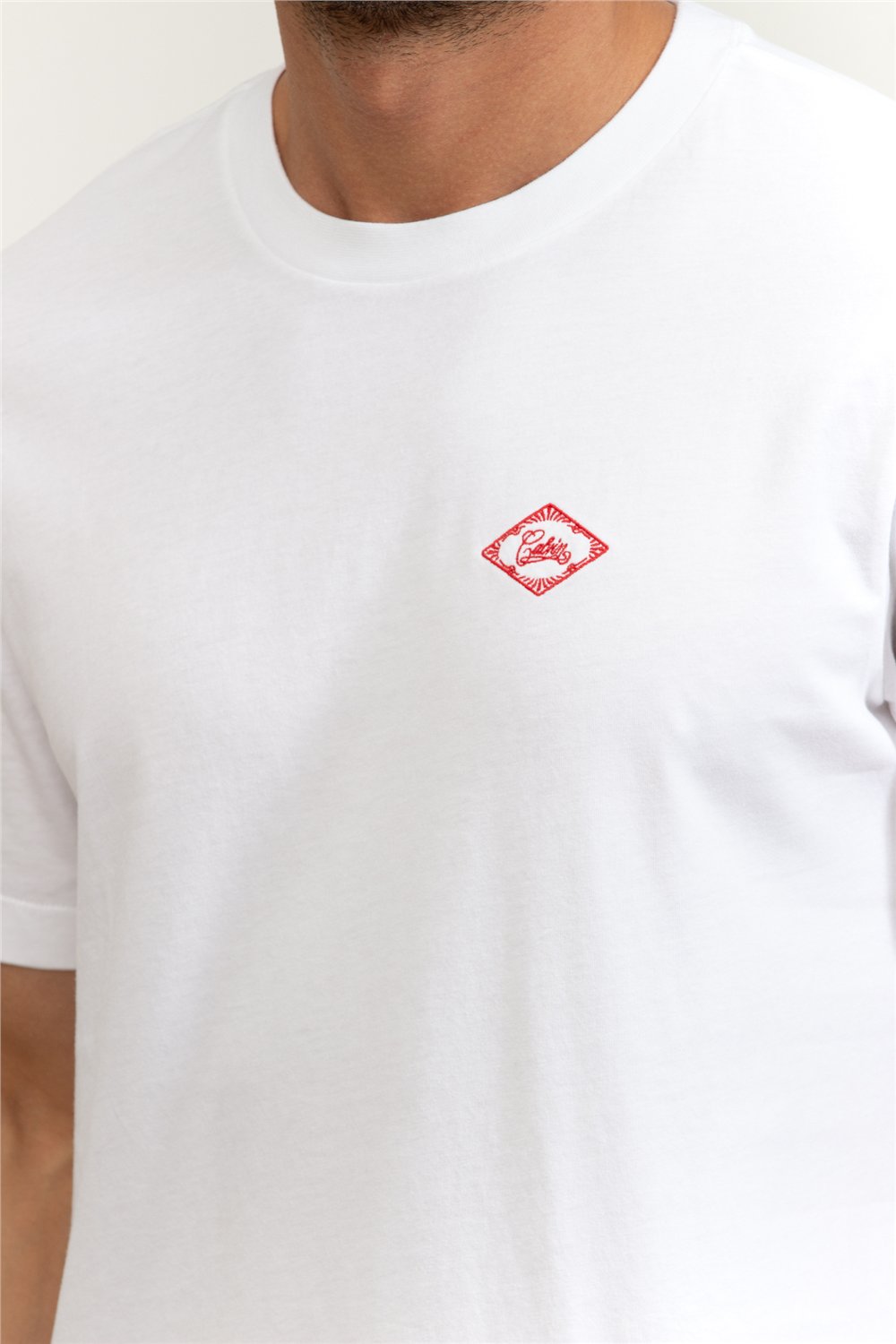 Calvin Klein SS 20S Calvin Matchbox Graphic T Erkek Bisiklet Yaka T-Shirt