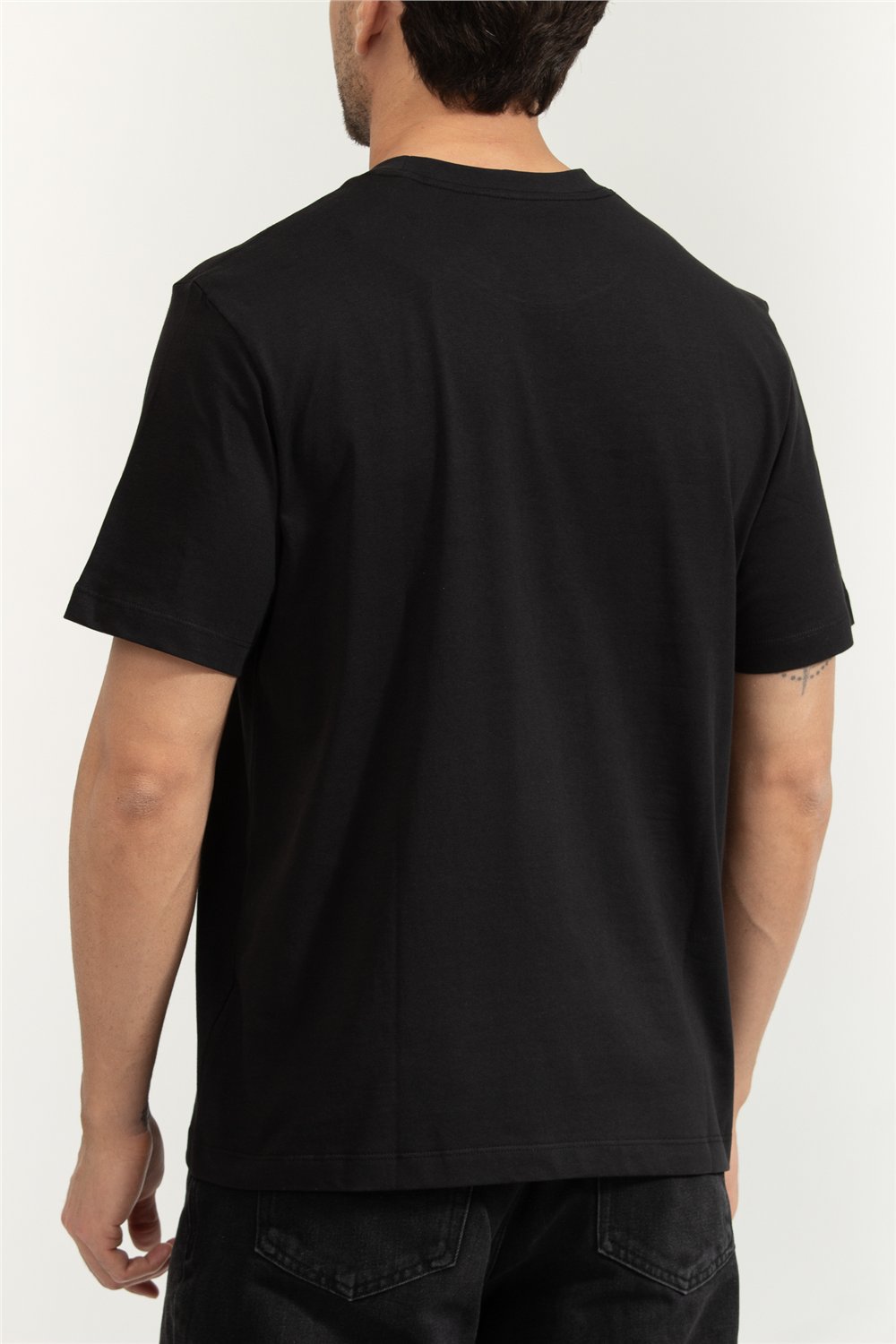 Calvin Klein SS 20S Calvin Matchbox Graphic T Erkek Bisiklet Yaka T-Shirt