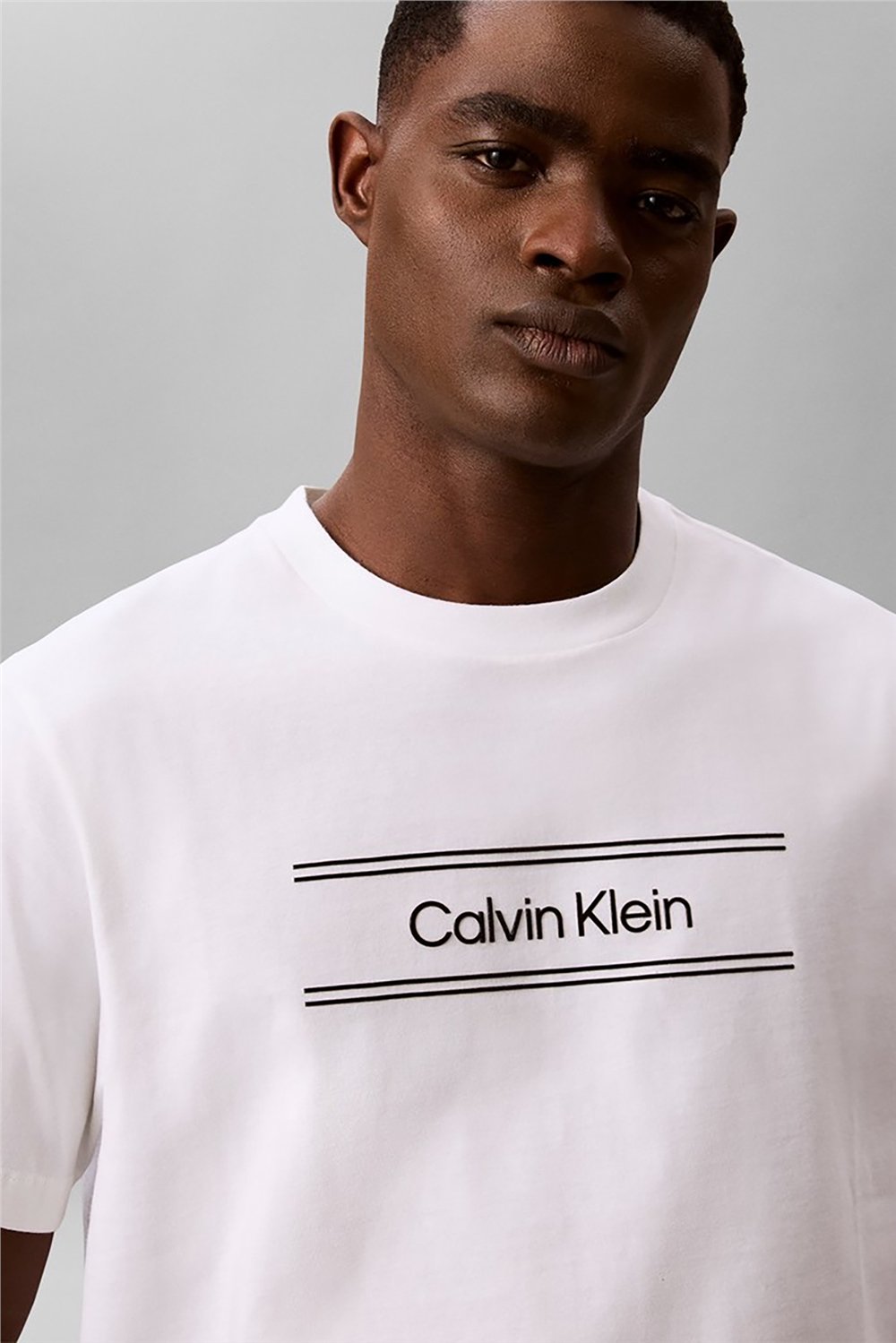 Calvin Klein Ss 20S Eu Spw Stndrd Graphic Tee Erkek Bisiklet Yaka T-Shirt Beyaz