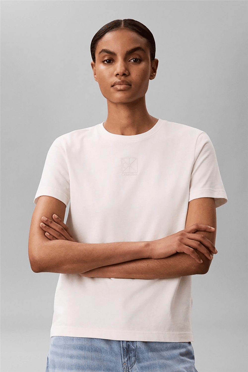 Calvin Klein Ss 20S Jersey Emblem Crew Tee Kadın Bisiklet Yaka T-Shirt Beyaz