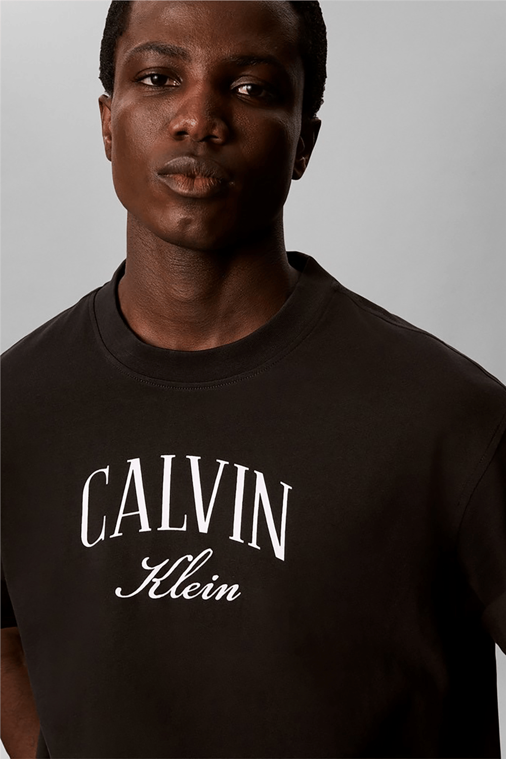 Calvin Klein Ss 20S Rlx Seasonal Graphic Tee Erkek Bisiklet Yaka T-Shirt Siyah