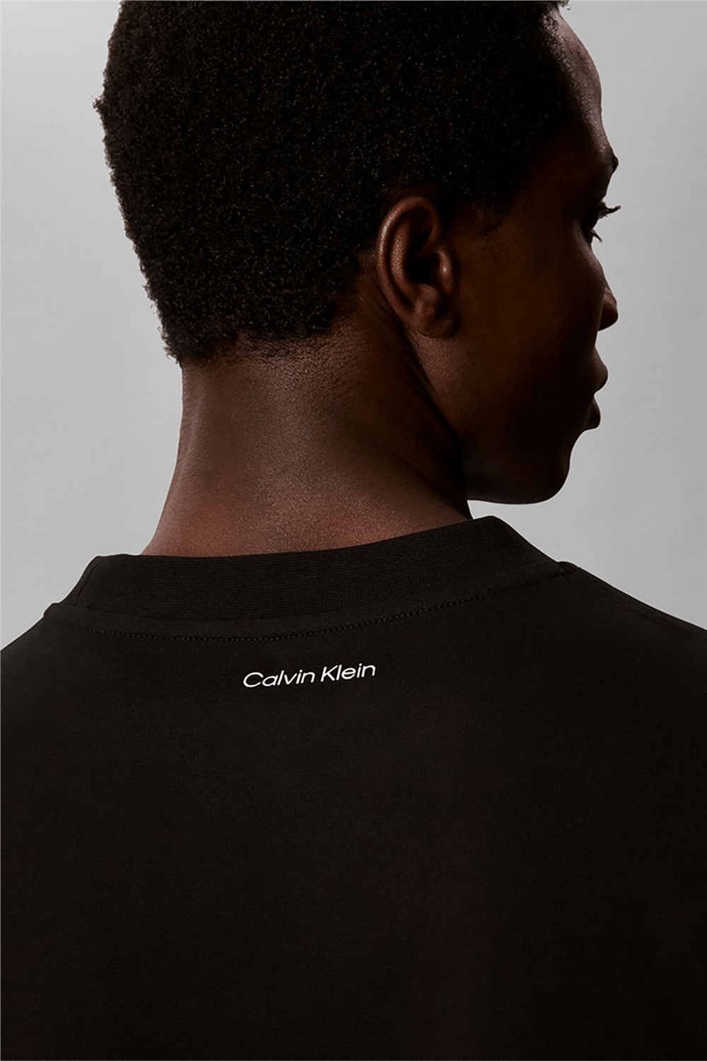 Calvin Klein Ss 20S Rlx Seasonal Graphic Tee Erkek Bisiklet Yaka T-Shirt Siyah