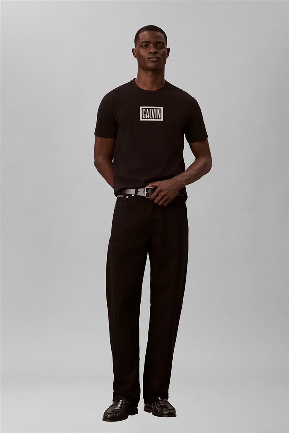 Calvin Klein Ss 30S Eu Boxed Calvin Graphic T Erkek Bisiklet Yaka T-Shirt Siyah