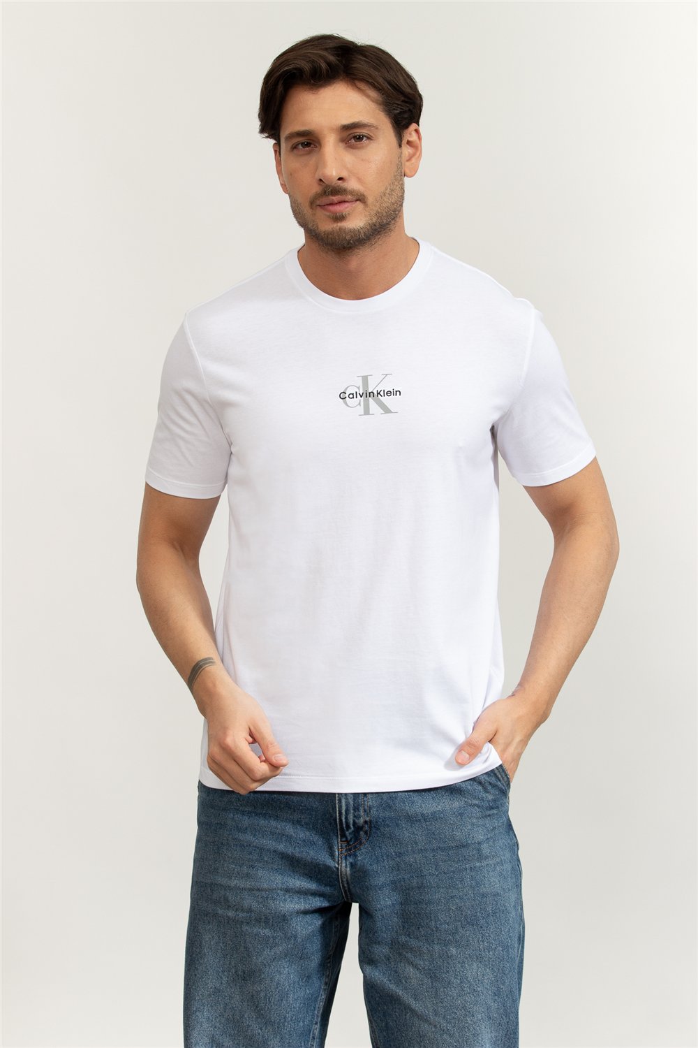 Calvin Klein SS 30S Micro Monologo Graphic Te Erkek Bisiklet Yaka T-Shirt
