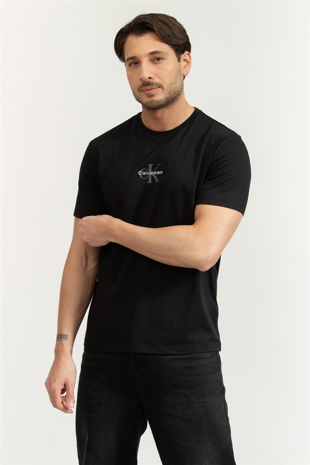Calvin Klein SS 30S Micro Monologo Graphic Te Erkek Bisiklet Yaka T-Shirt