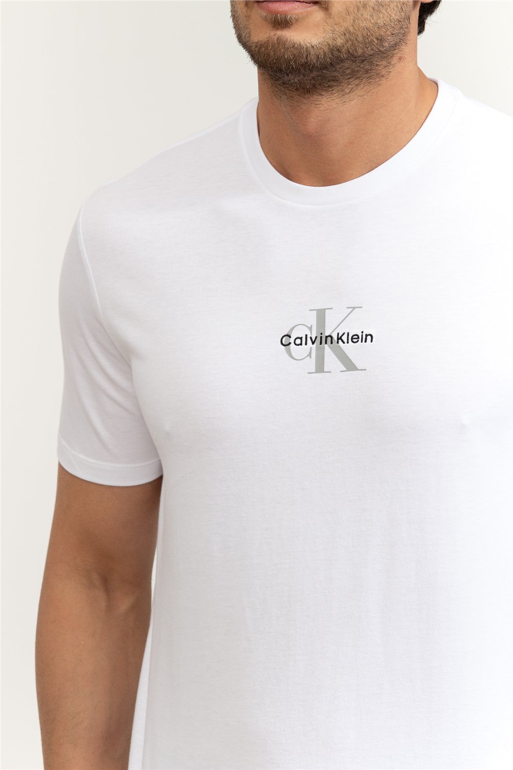 Calvin Klein SS 30S Micro Monologo Graphic Te Erkek Bisiklet Yaka T-Shirt